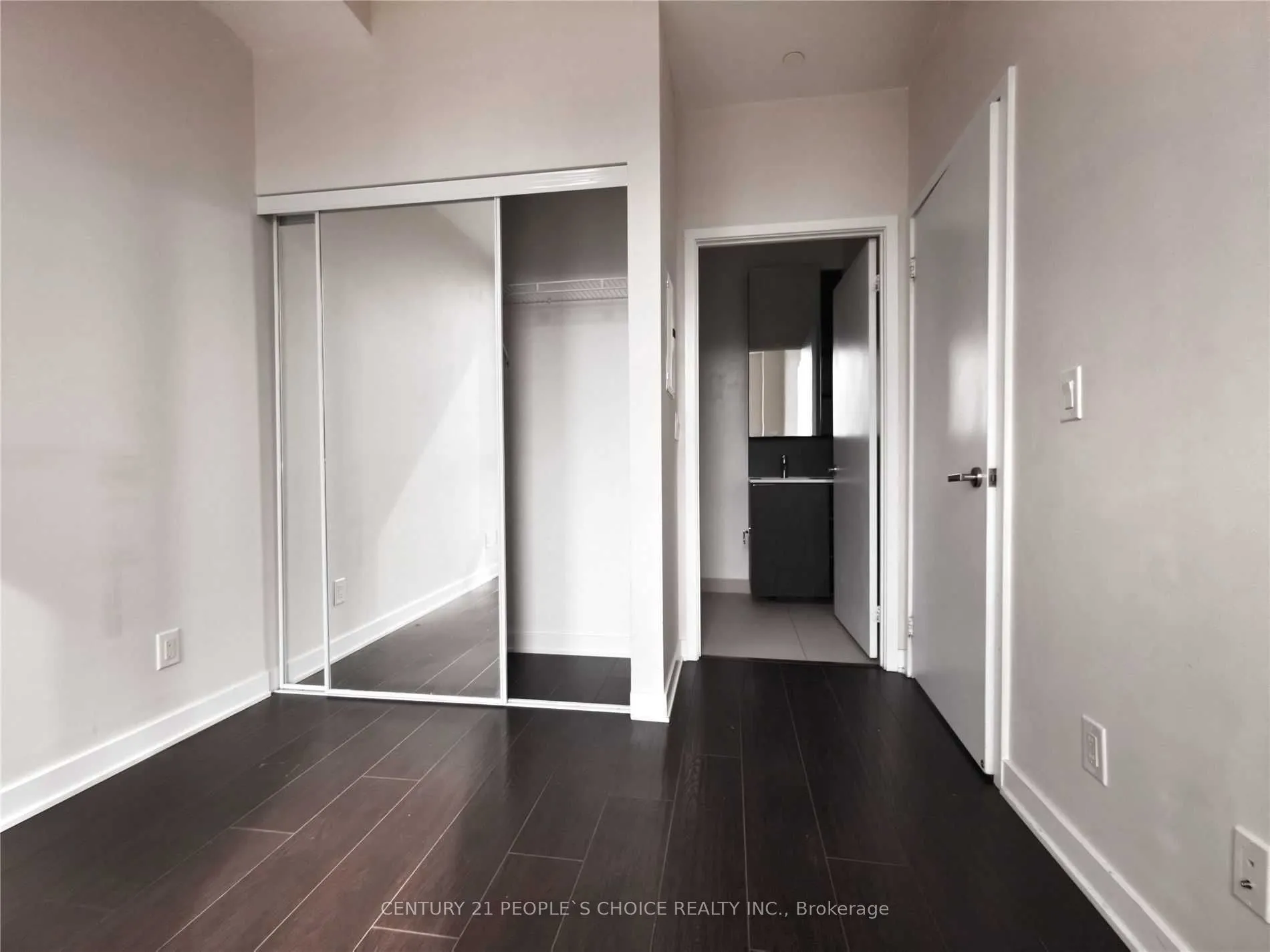 170 Sumach Street, #2208