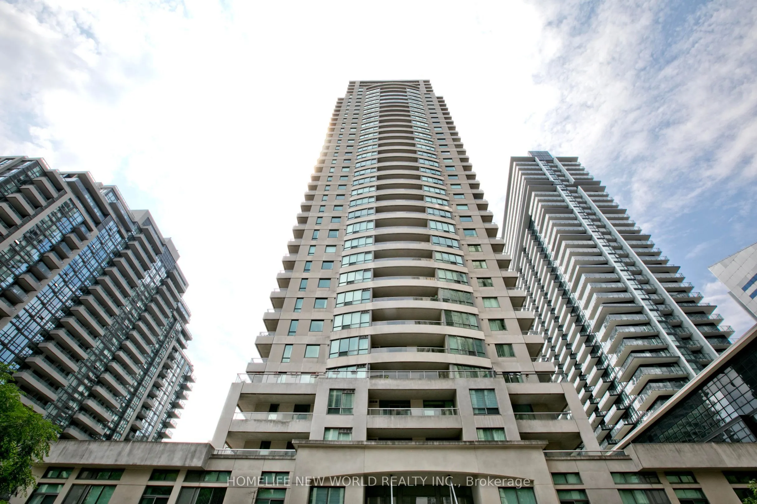 23 Hollywood Avenue, #1506