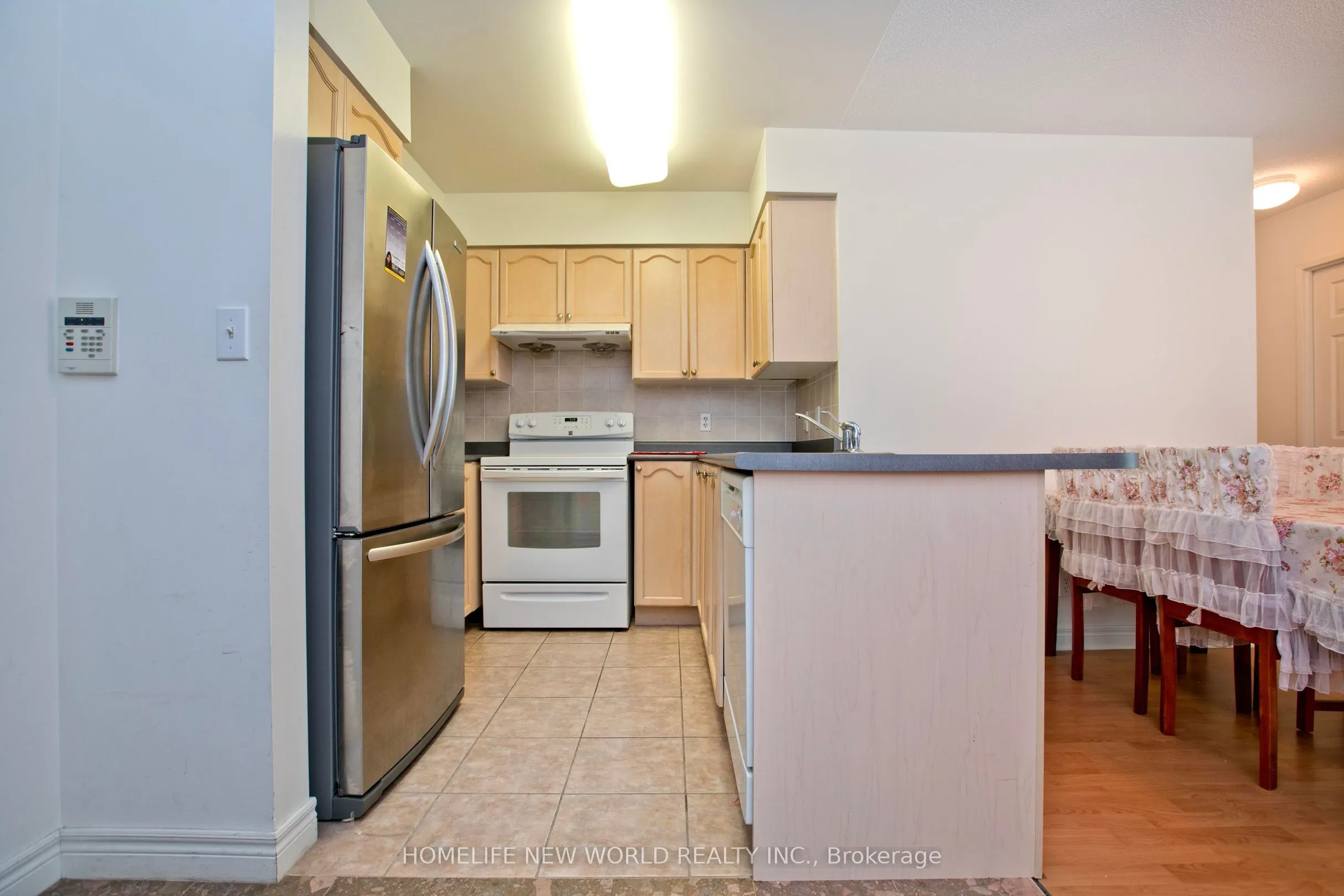 23 Hollywood Avenue, #1506