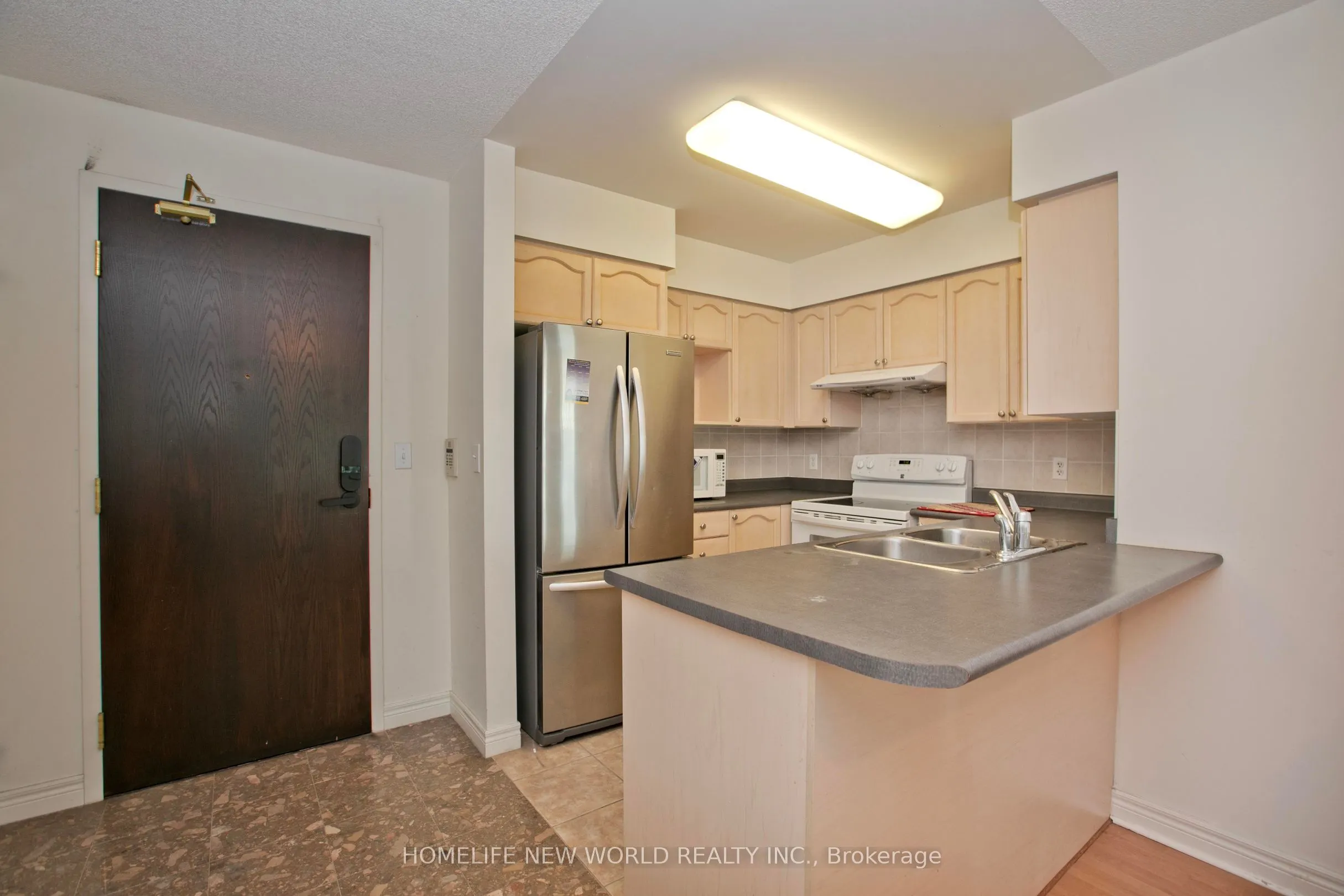 23 Hollywood Avenue, #1506