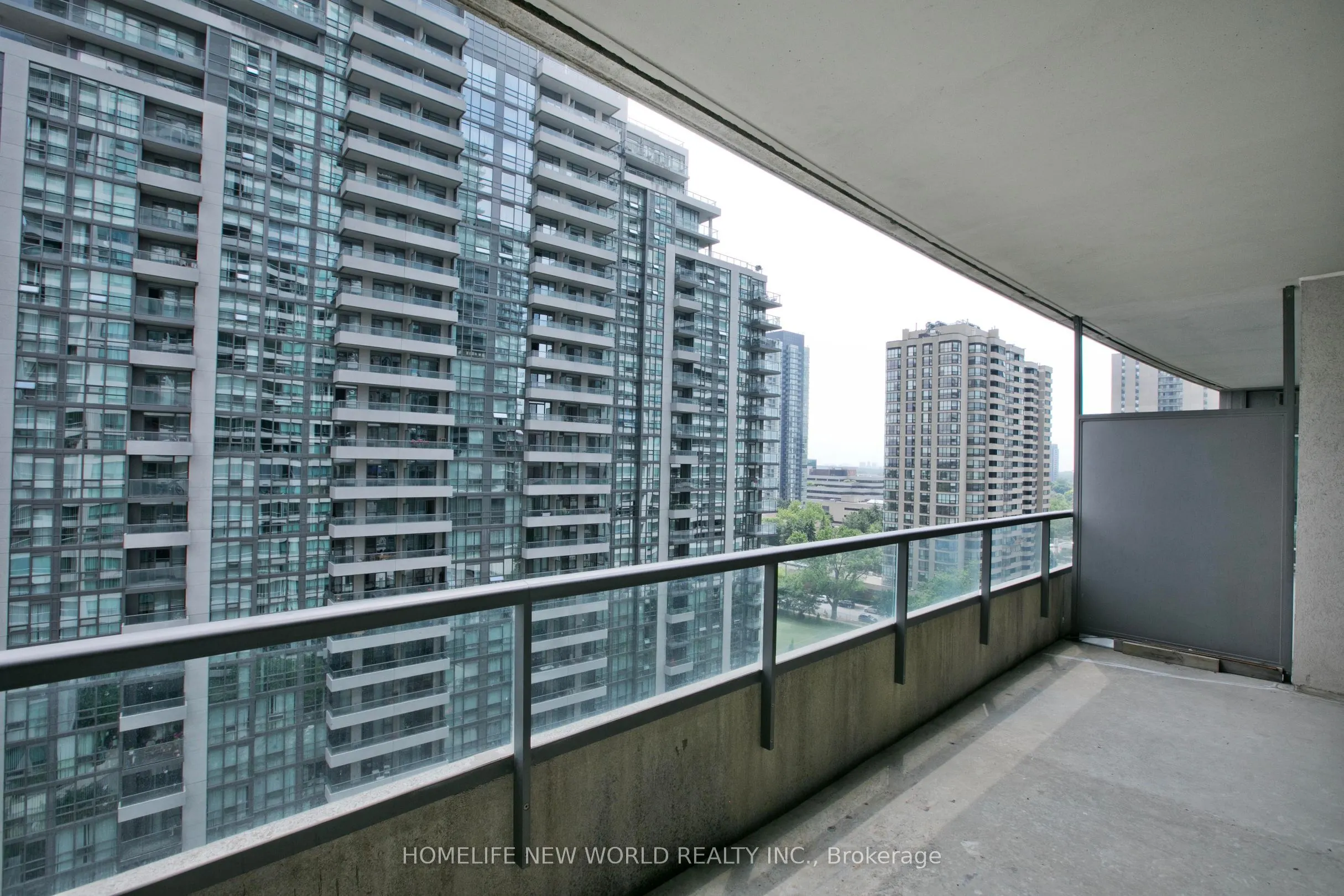 23 Hollywood Avenue, #1506