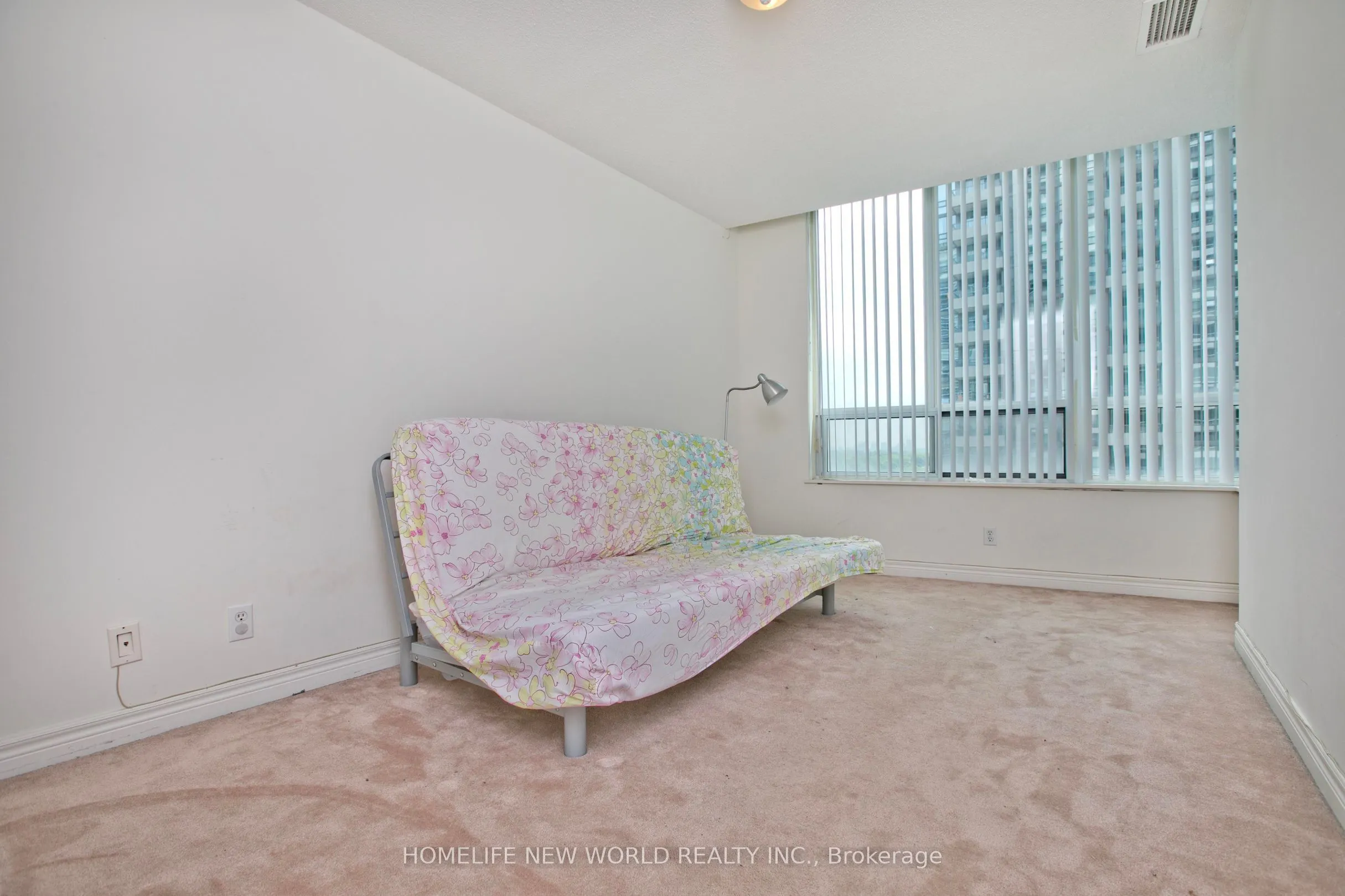 23 Hollywood Avenue, #1506