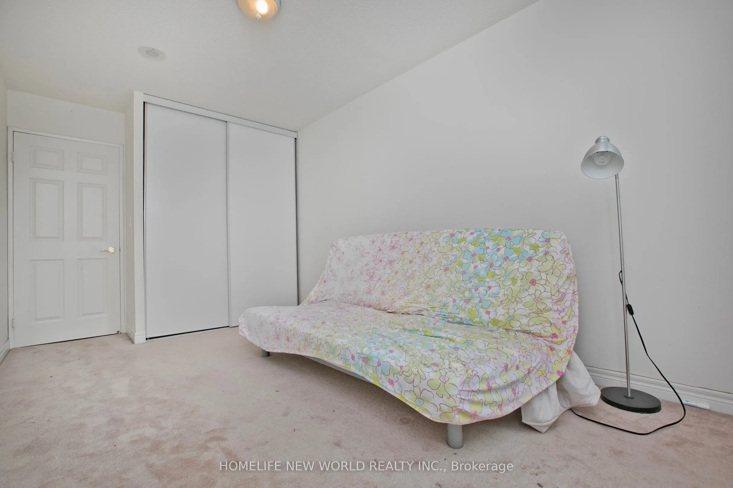 23 Hollywood Avenue, #1506