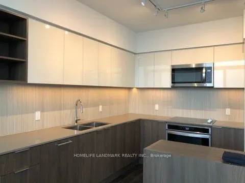 31 Tippett Road, #1505