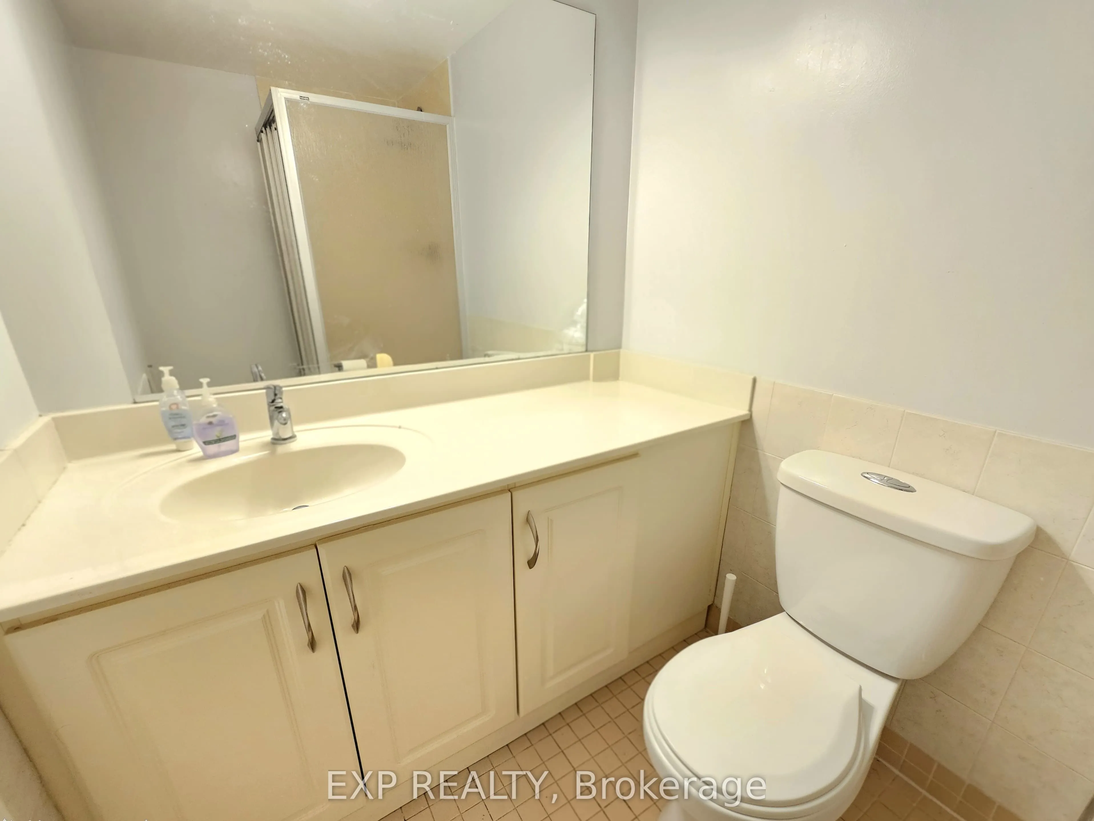 211 St Patrick Street, #806