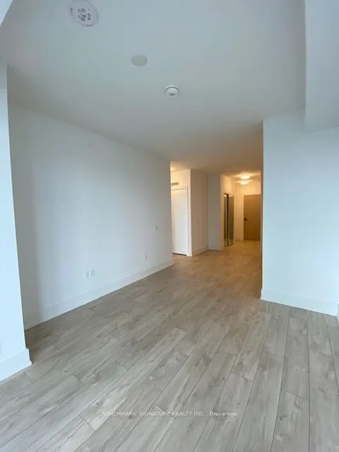10 Inn On The Park Drive, #1806