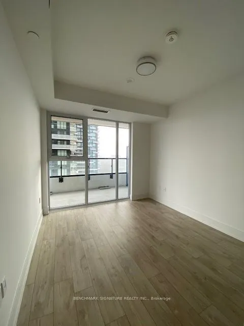 10 Inn On The Park Drive, #1806