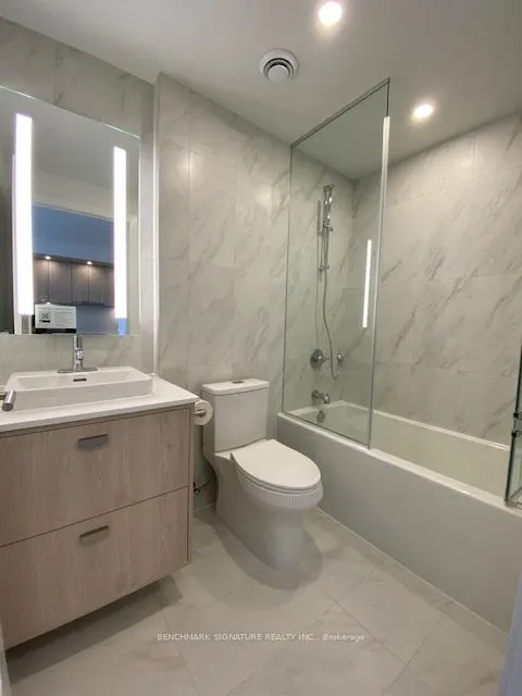10 Inn On The Park Drive, #1806
