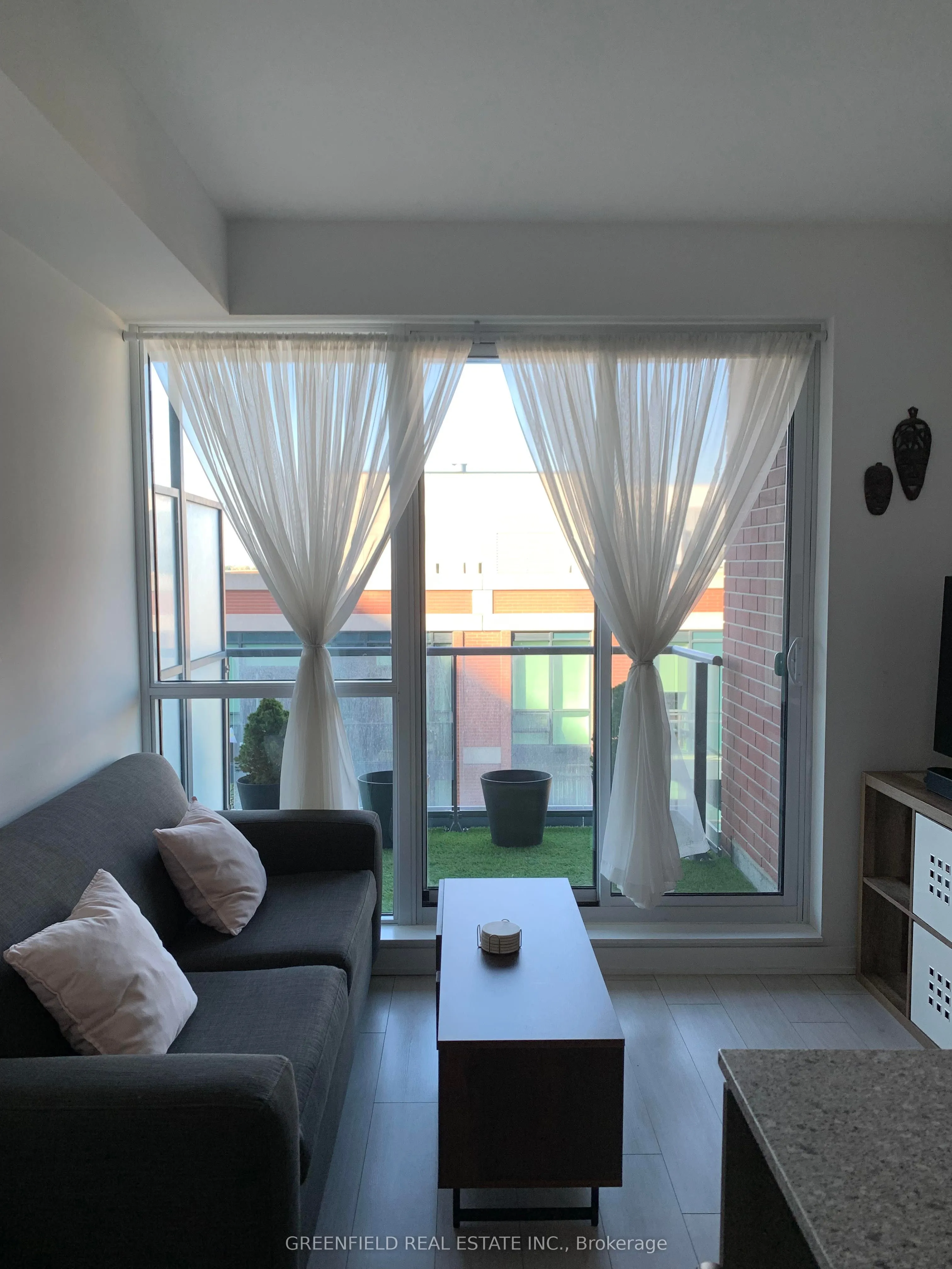 31 Tippett Road, #903