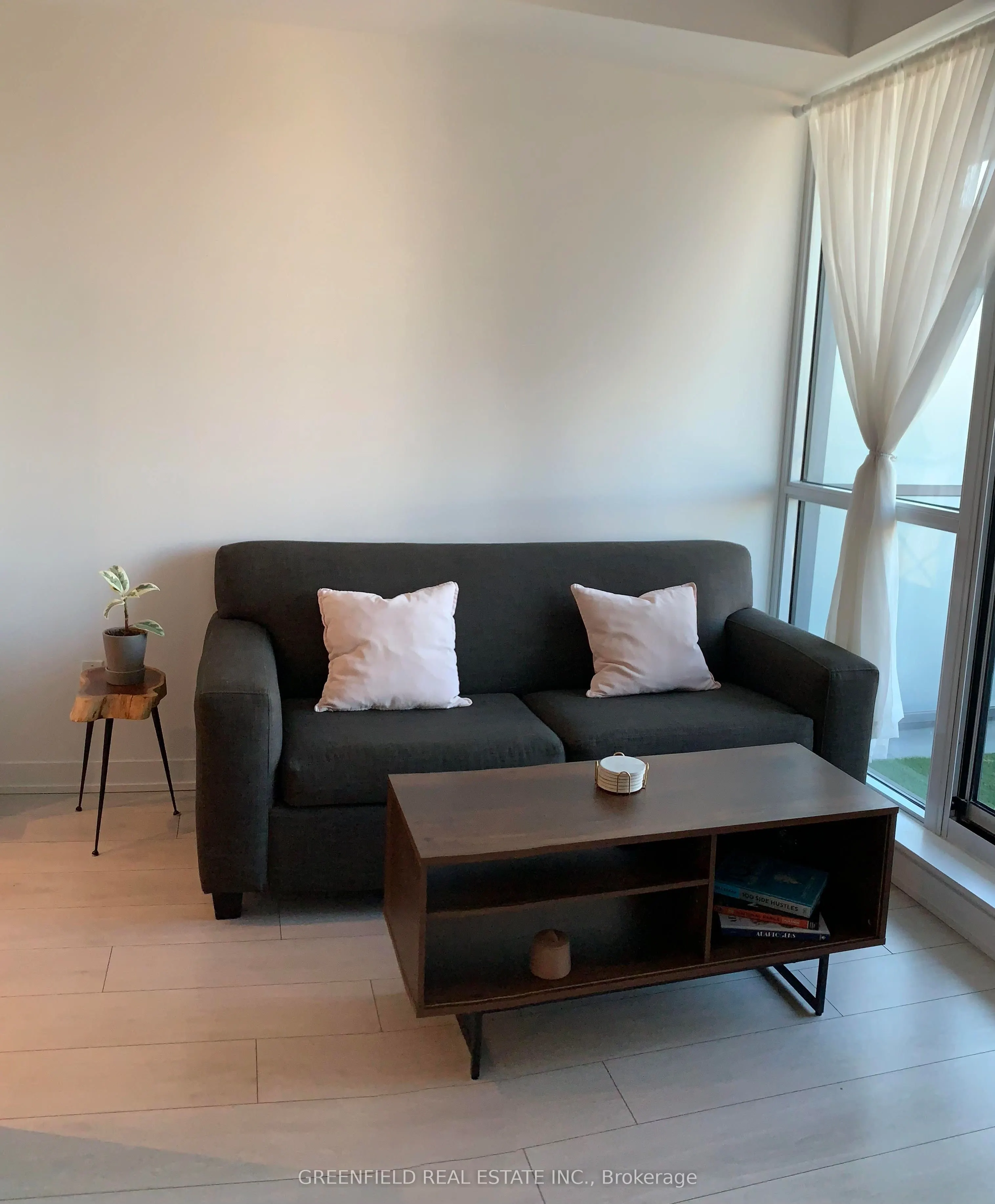 31 Tippett Road, #903