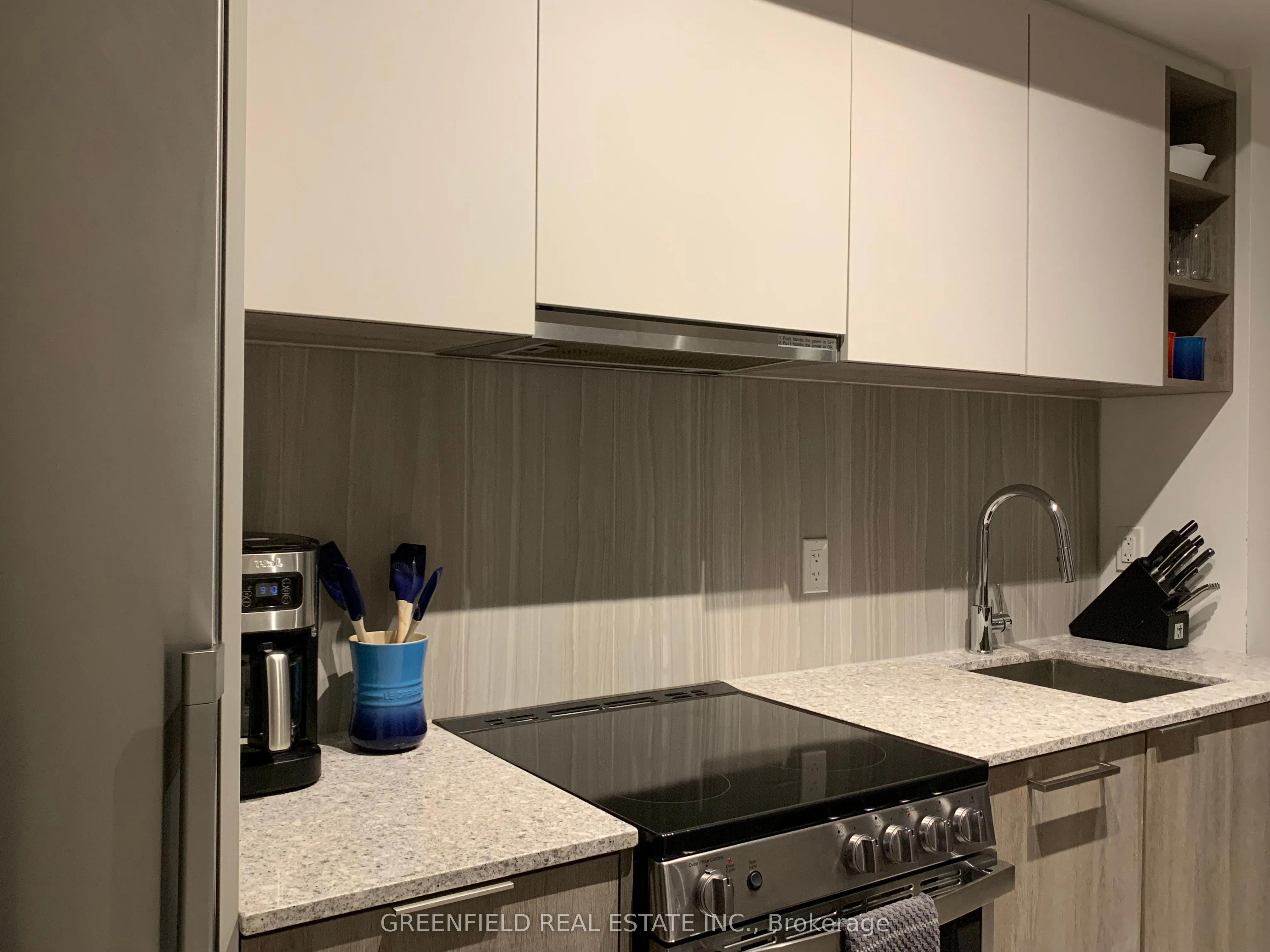 31 Tippett Road, #903