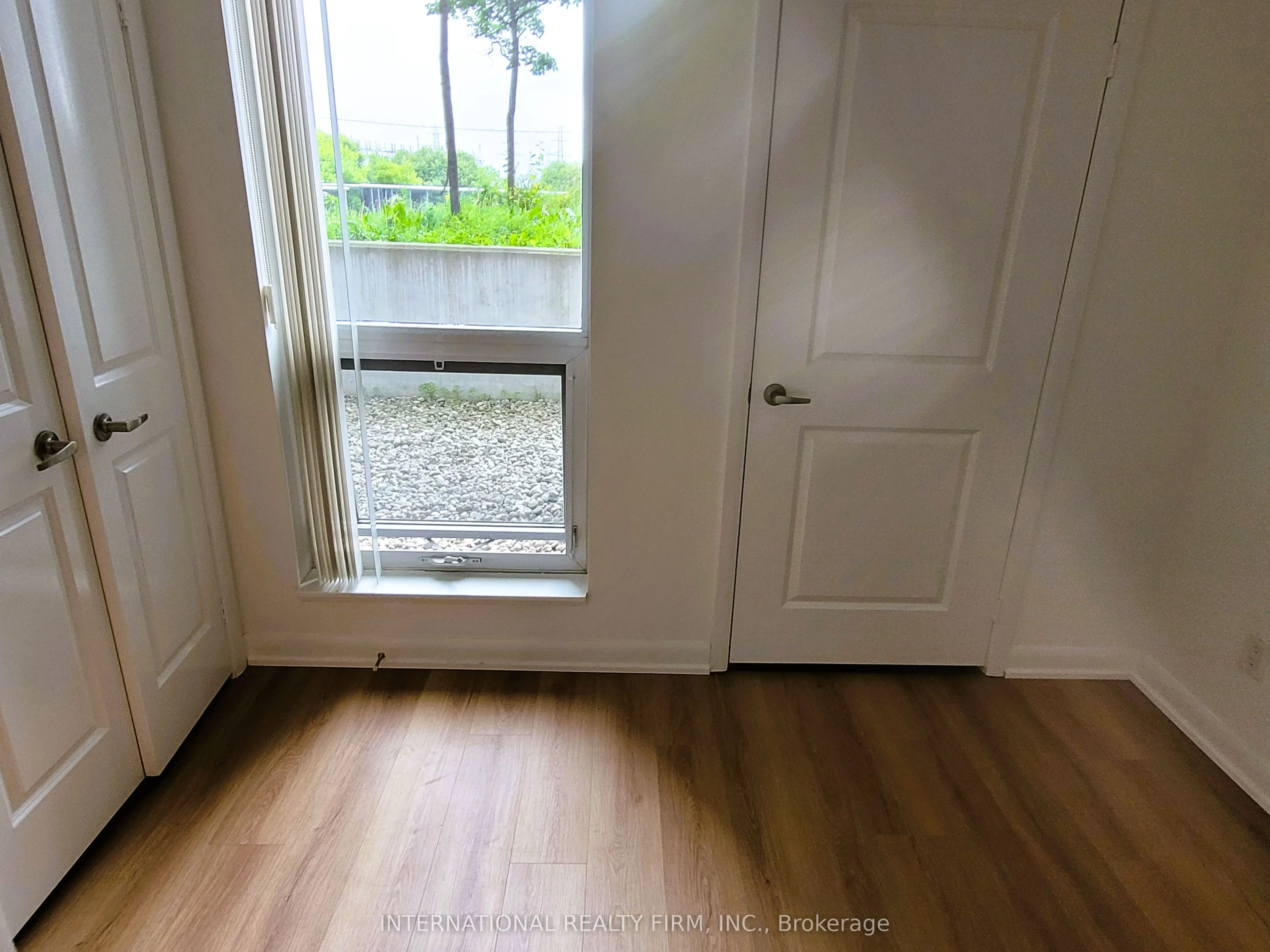 5793 Yonge Street, #209