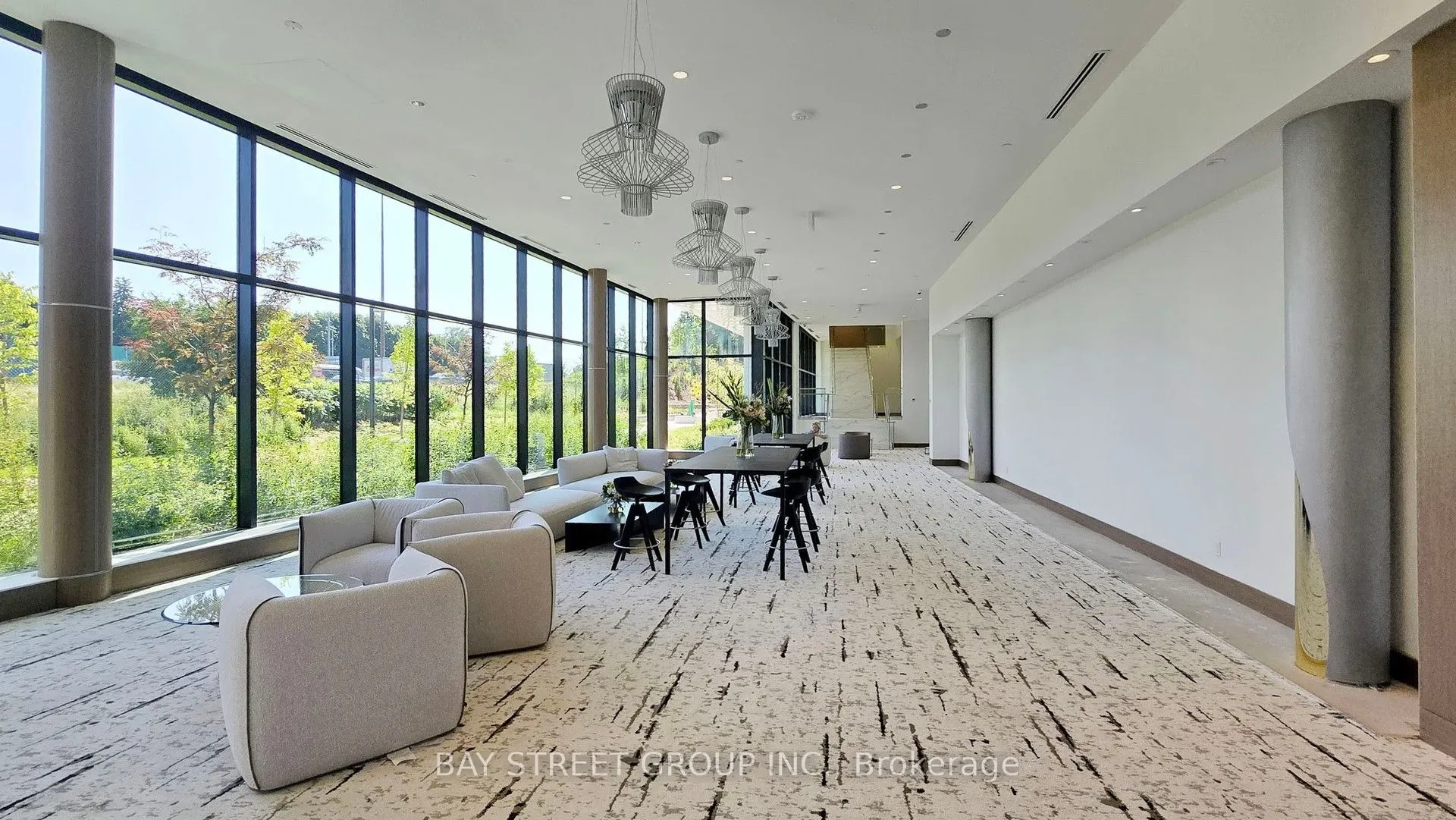 27 McMahon Drive, #1507