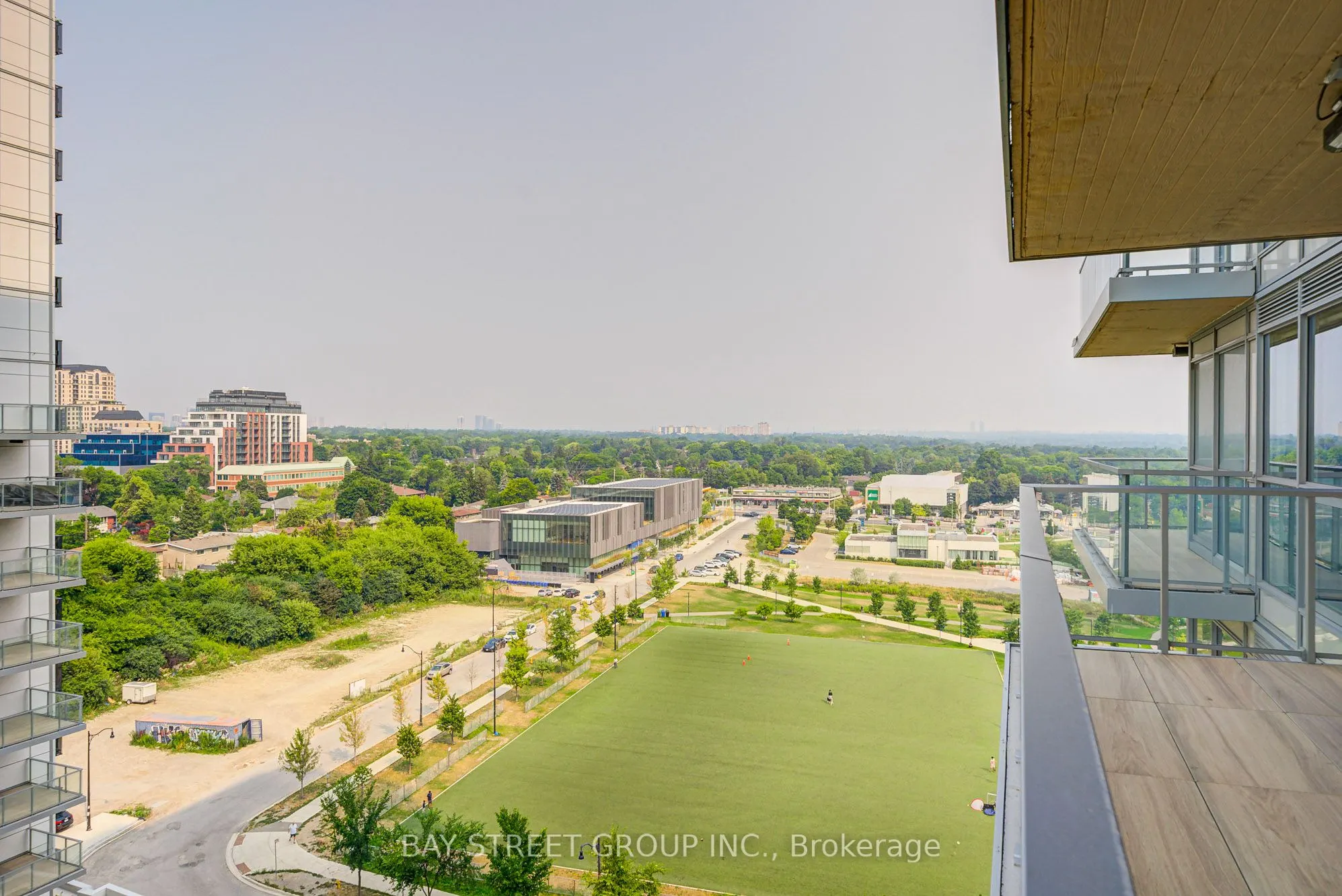 27 McMahon Drive, #1507