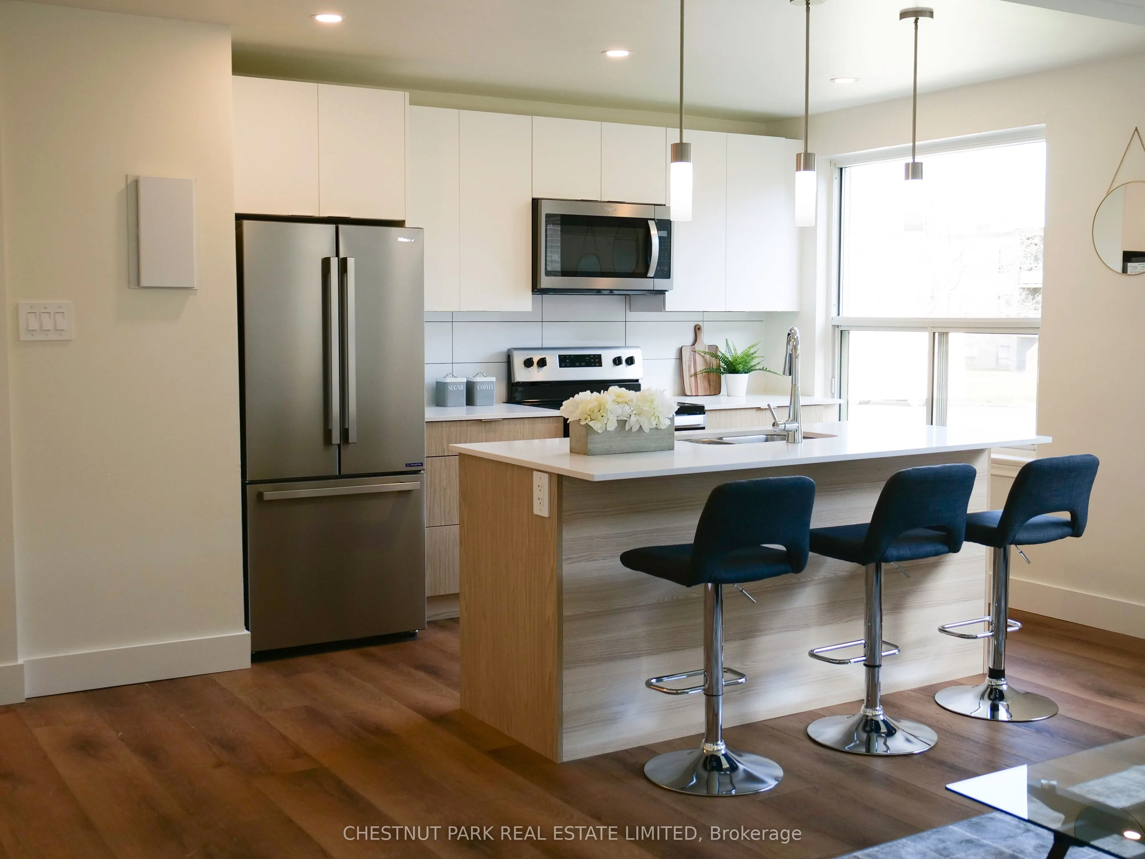 11 Wingreen Court, #8