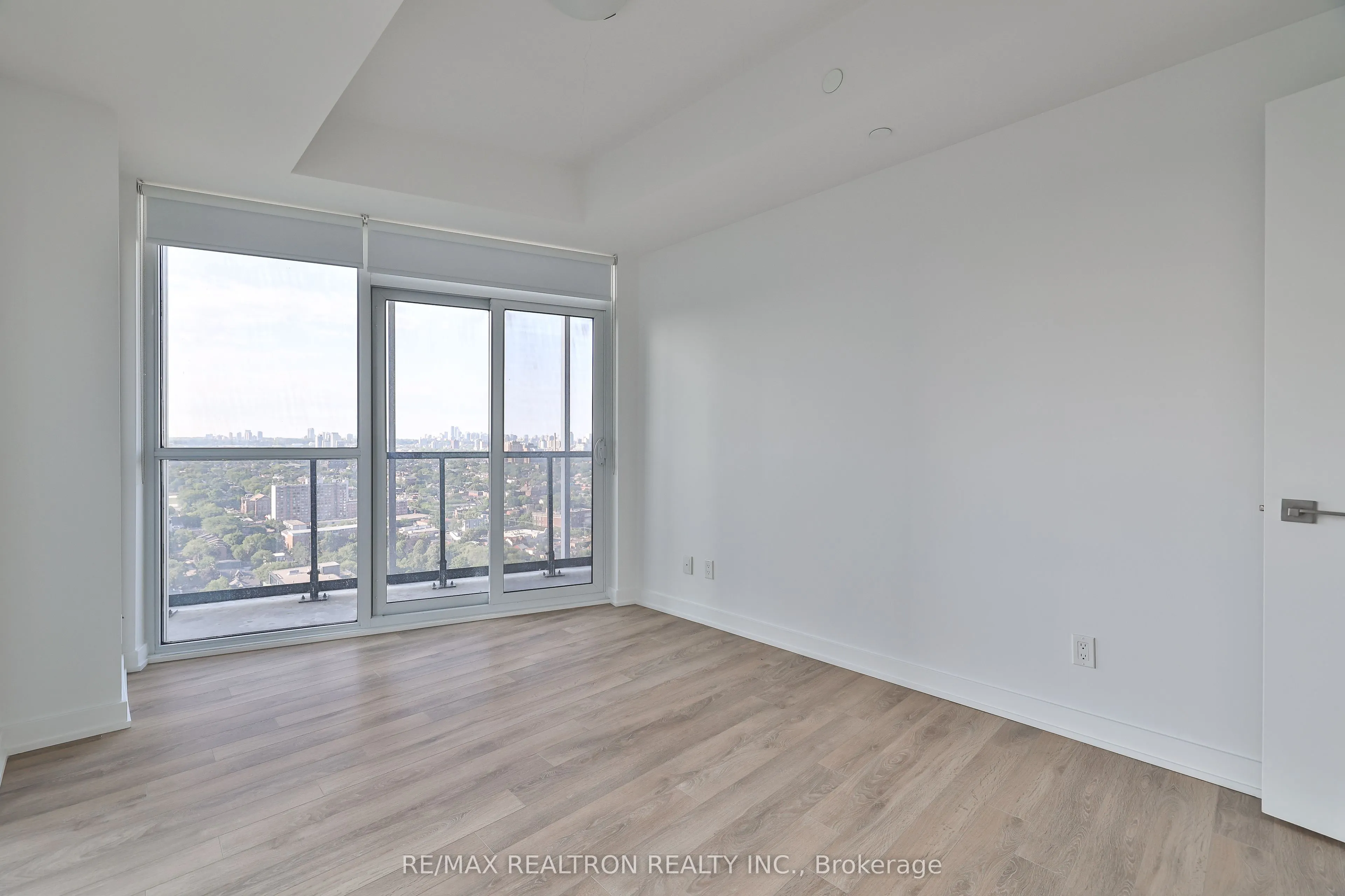 50 Ordnance Street, #2505