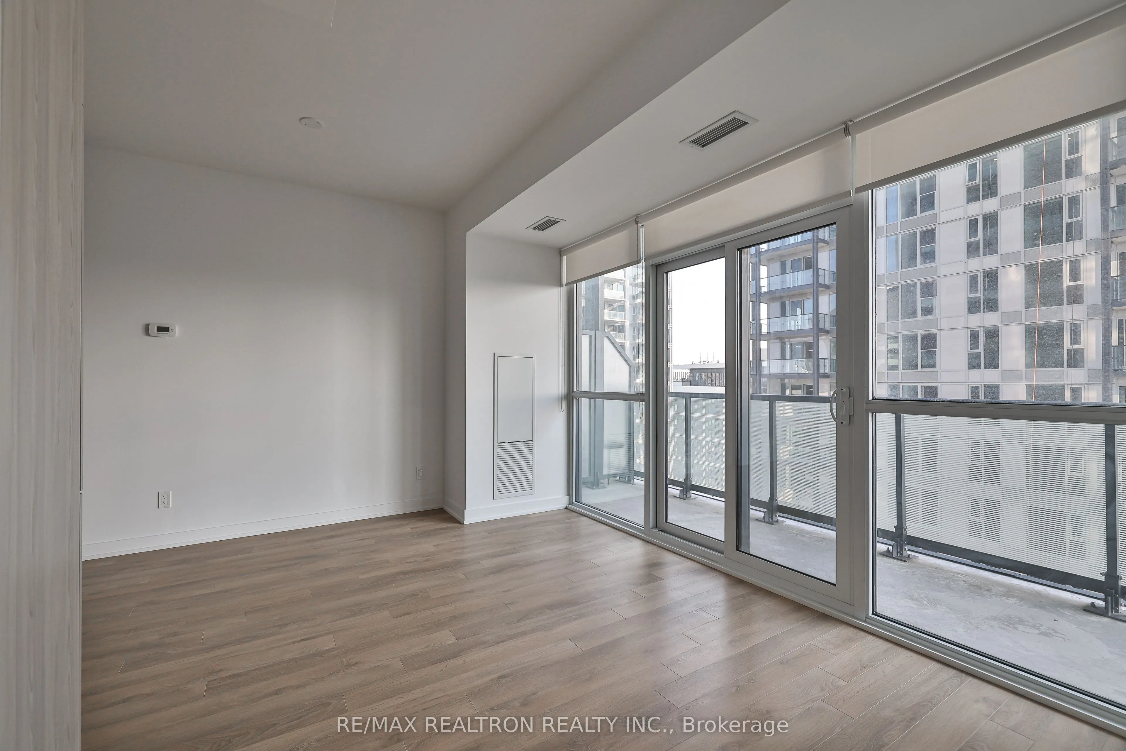 50 Ordnance Street, #2505