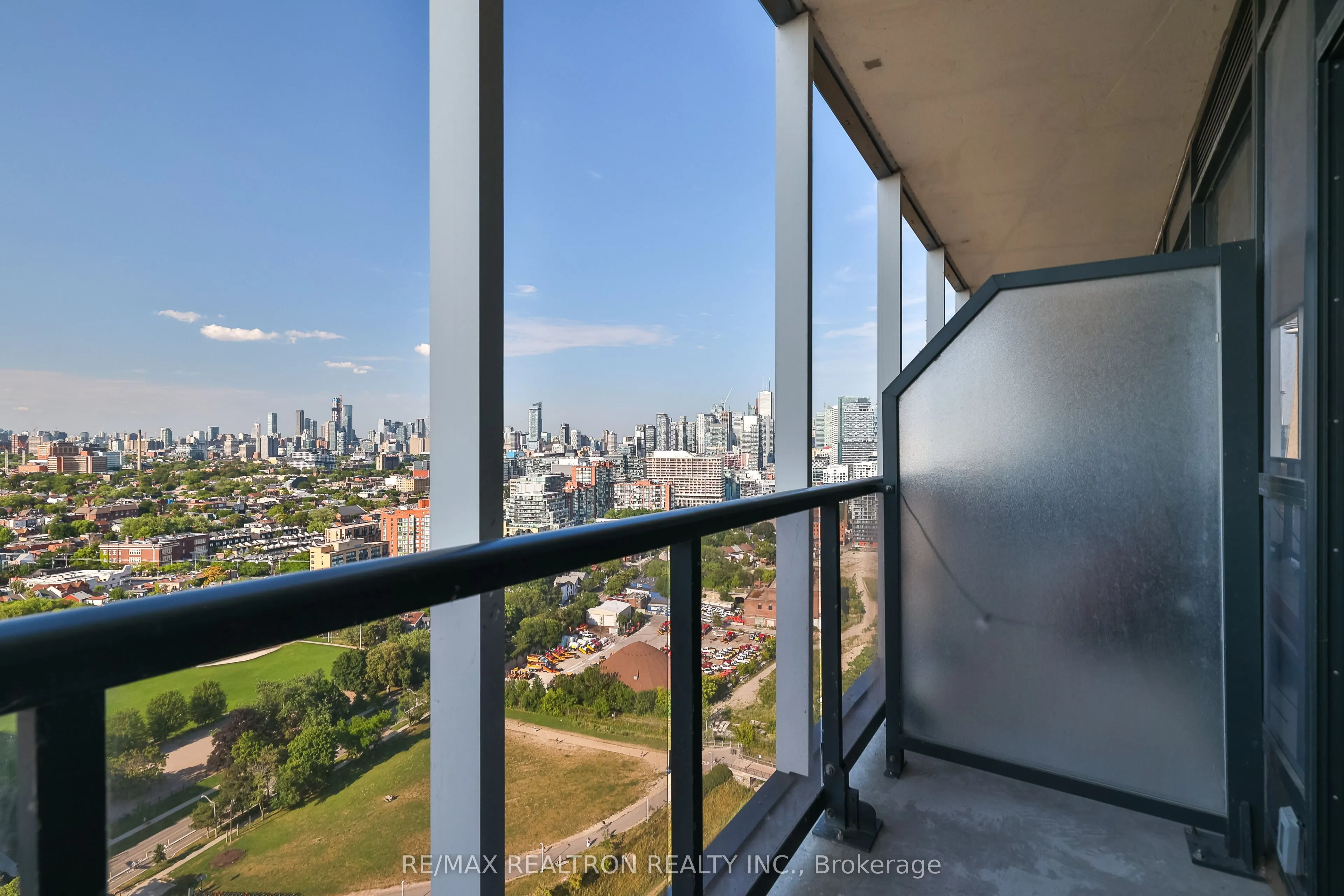 50 Ordnance Street, #2505