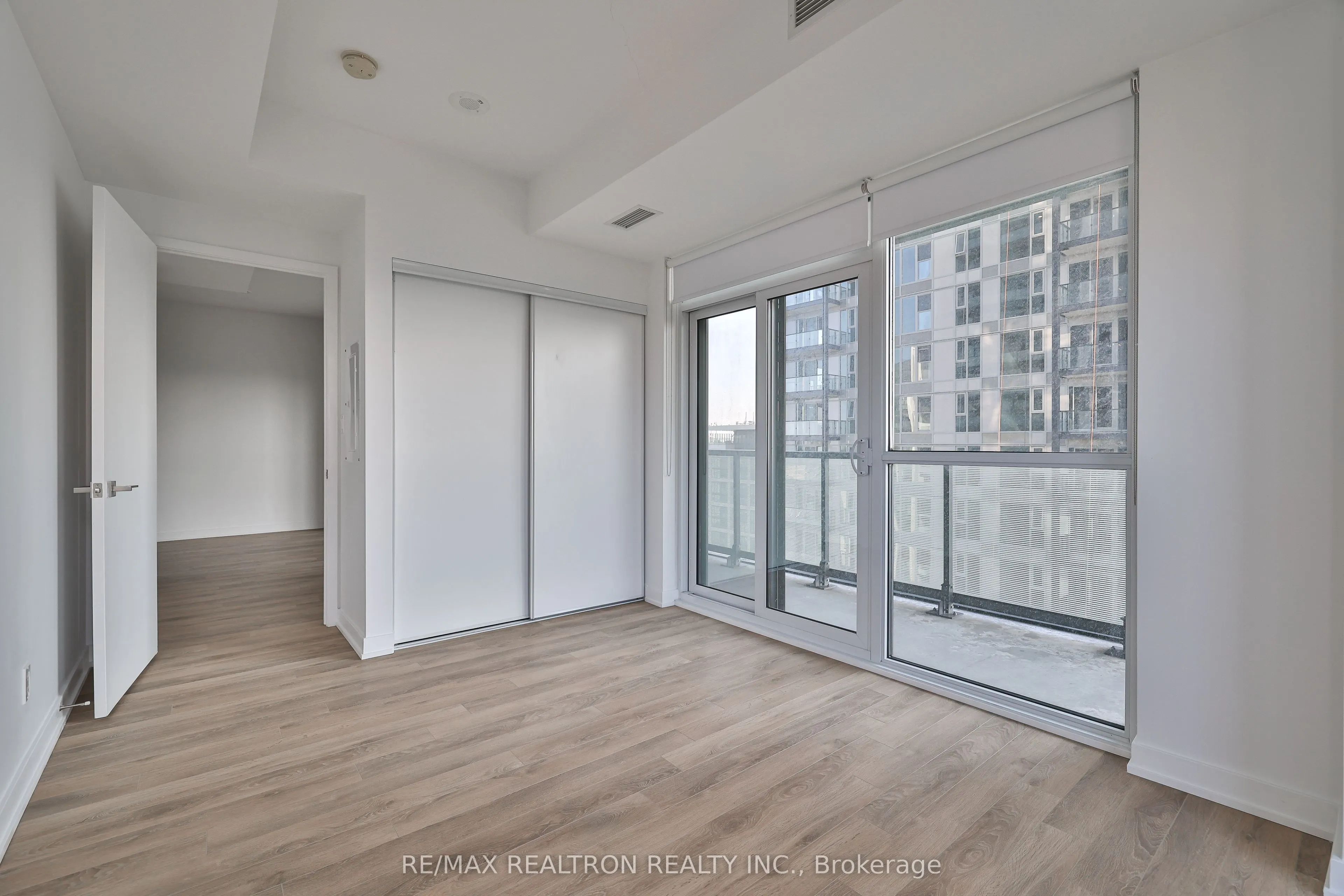 50 Ordnance Street, #2505