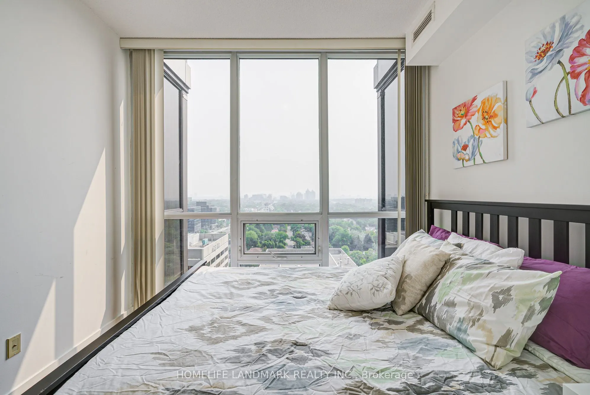 23 Sheppard Avenue E, #2004