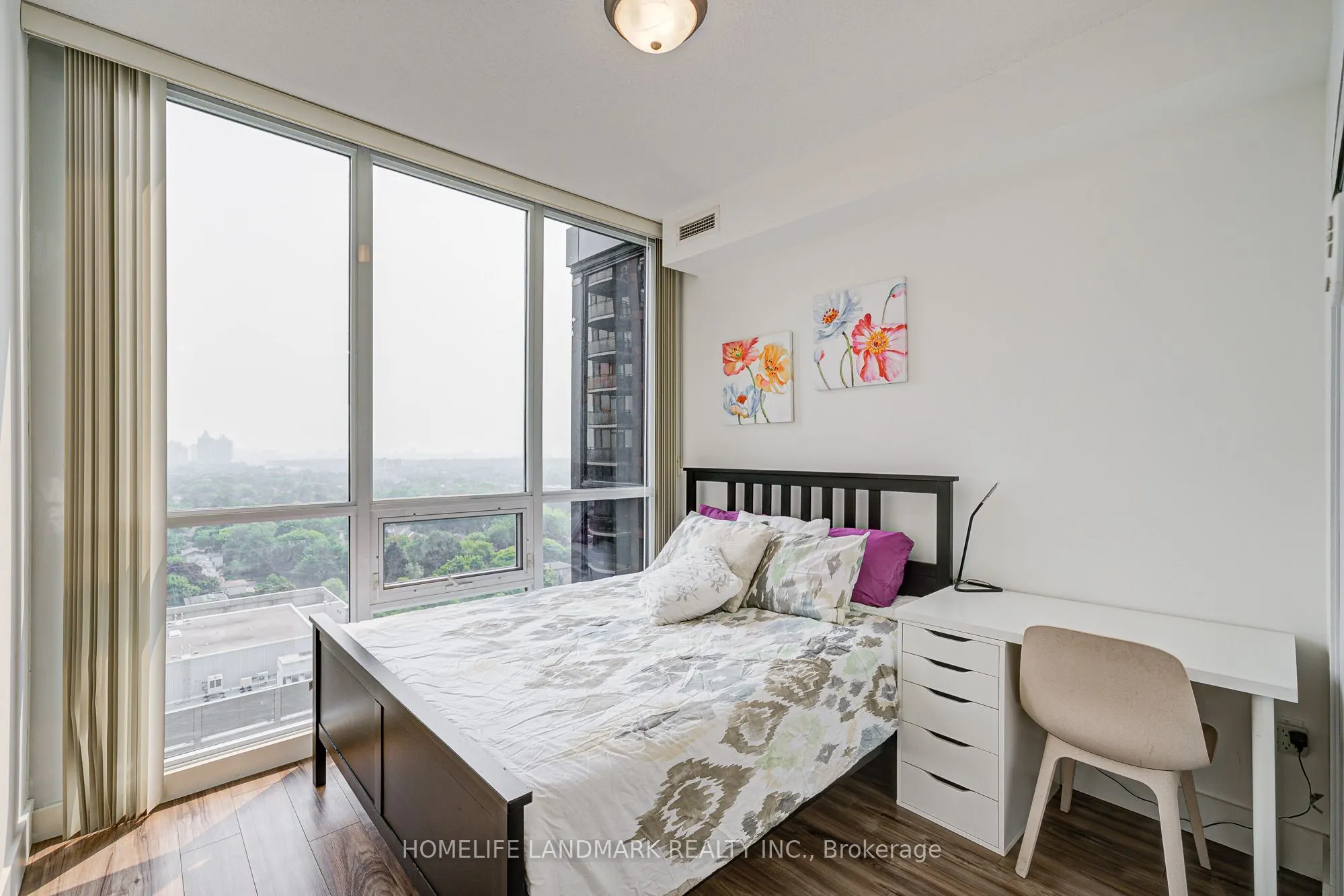 23 Sheppard Avenue E, #2004
