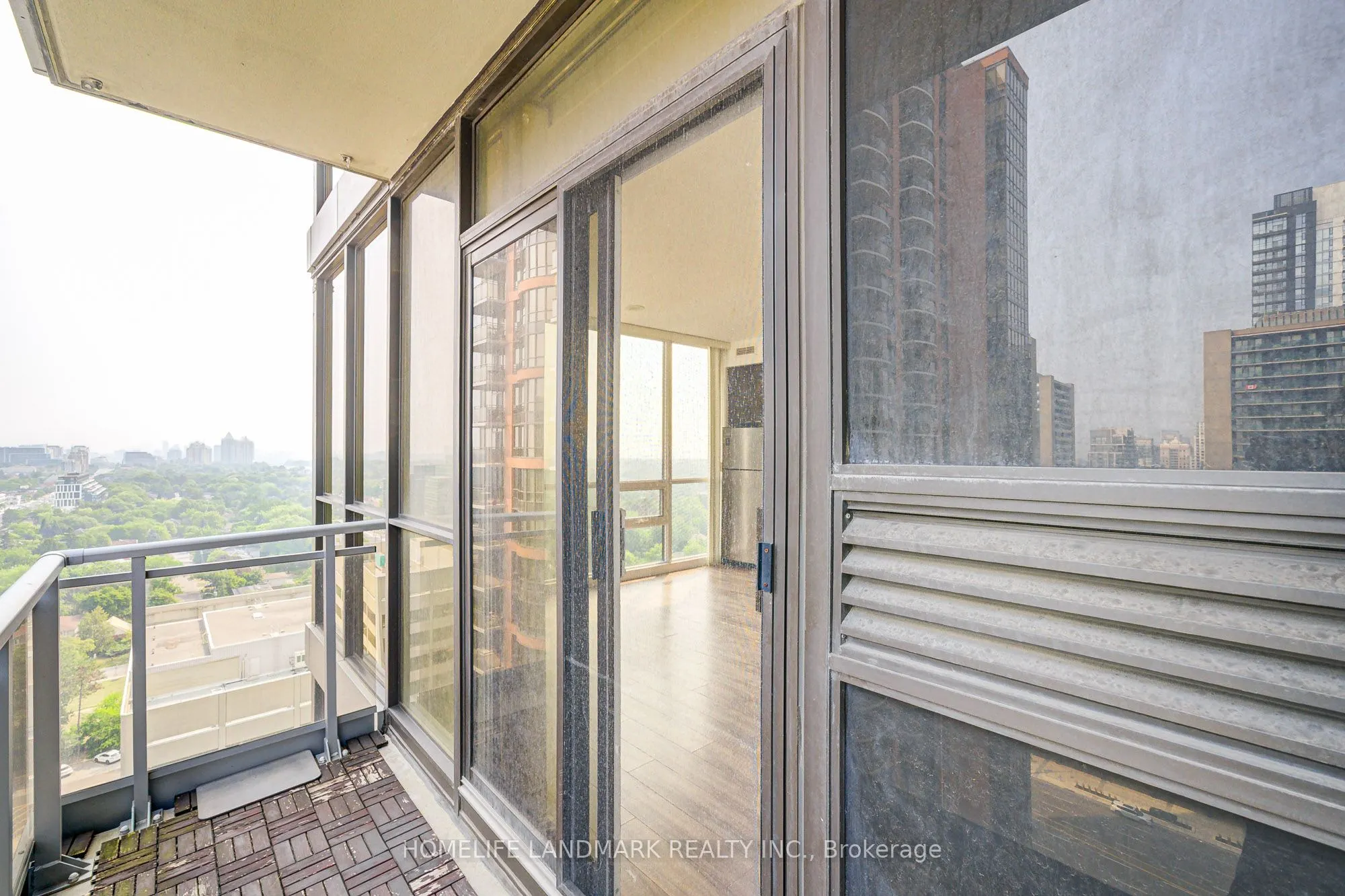 23 Sheppard Avenue E, #2004