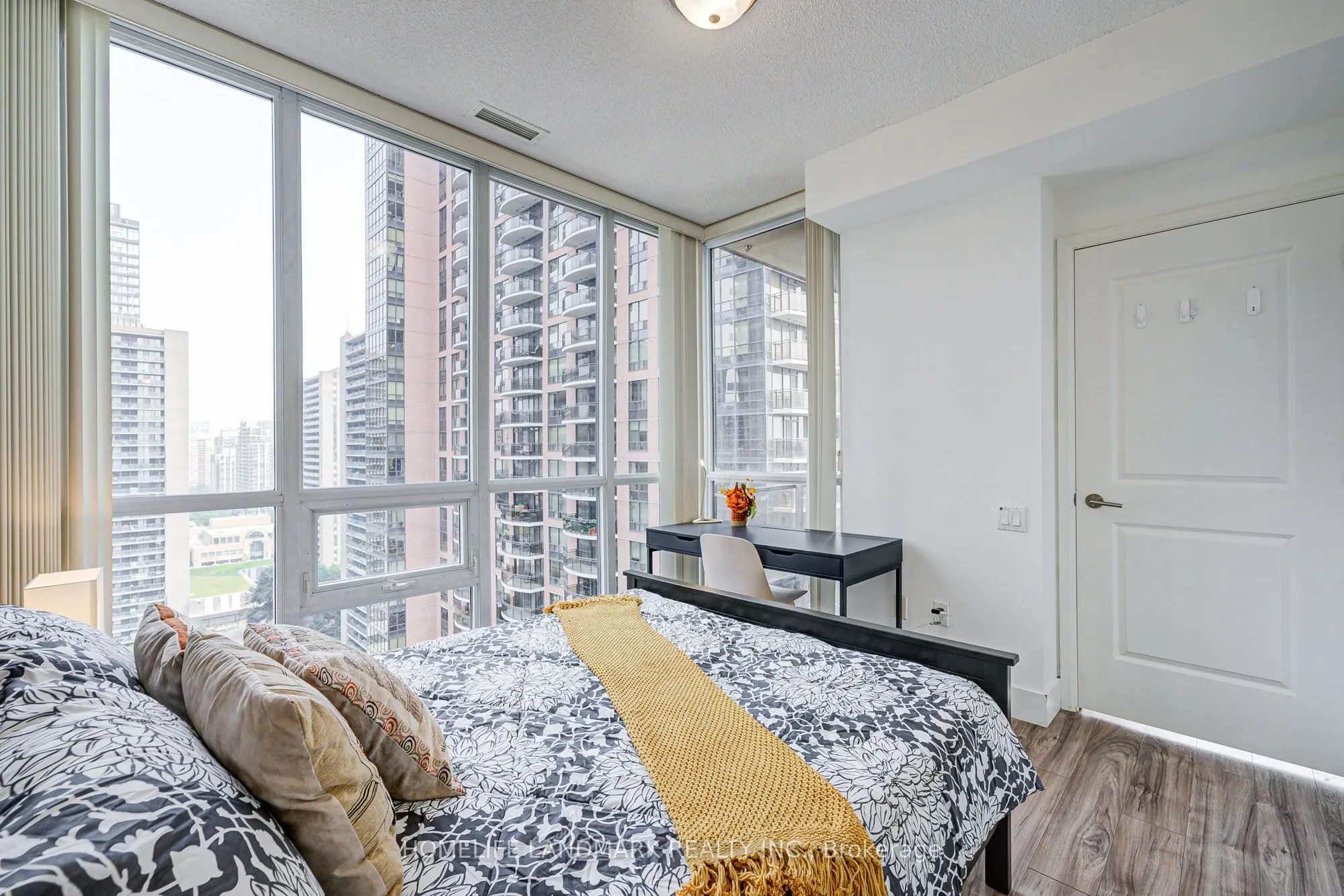 23 Sheppard Avenue E, #2004