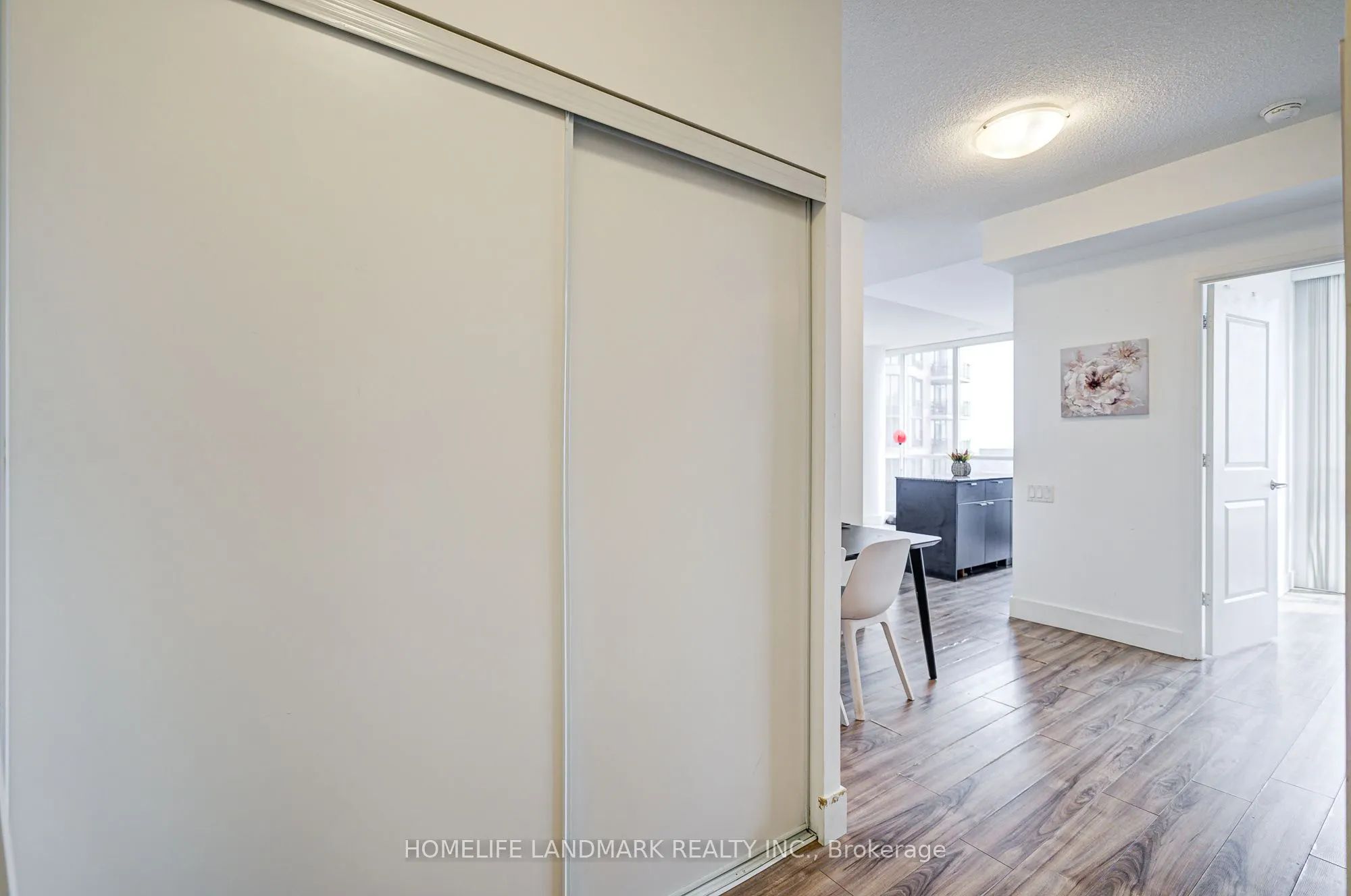 23 Sheppard Avenue E, #2004