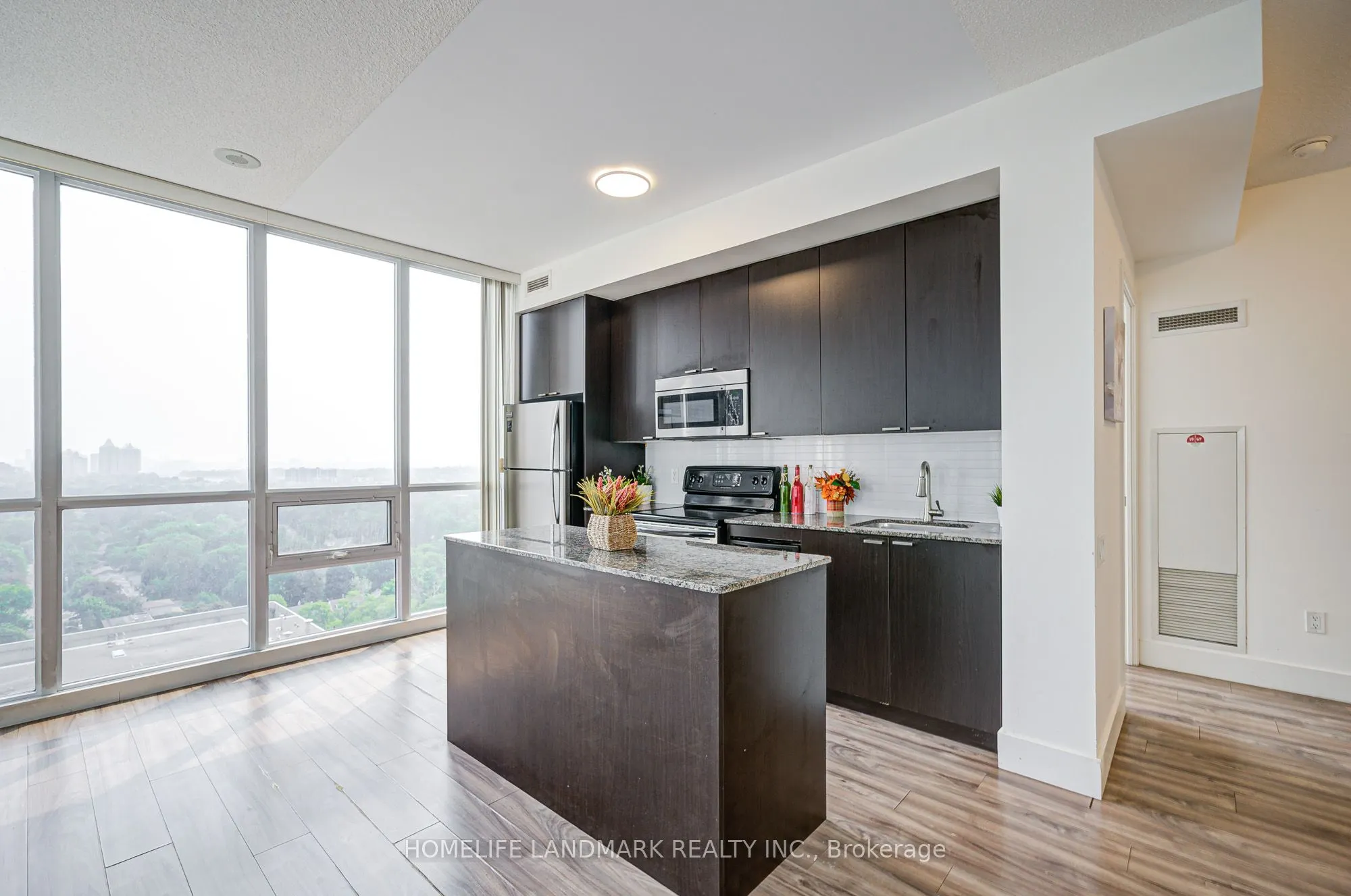 23 Sheppard Avenue E, #2004