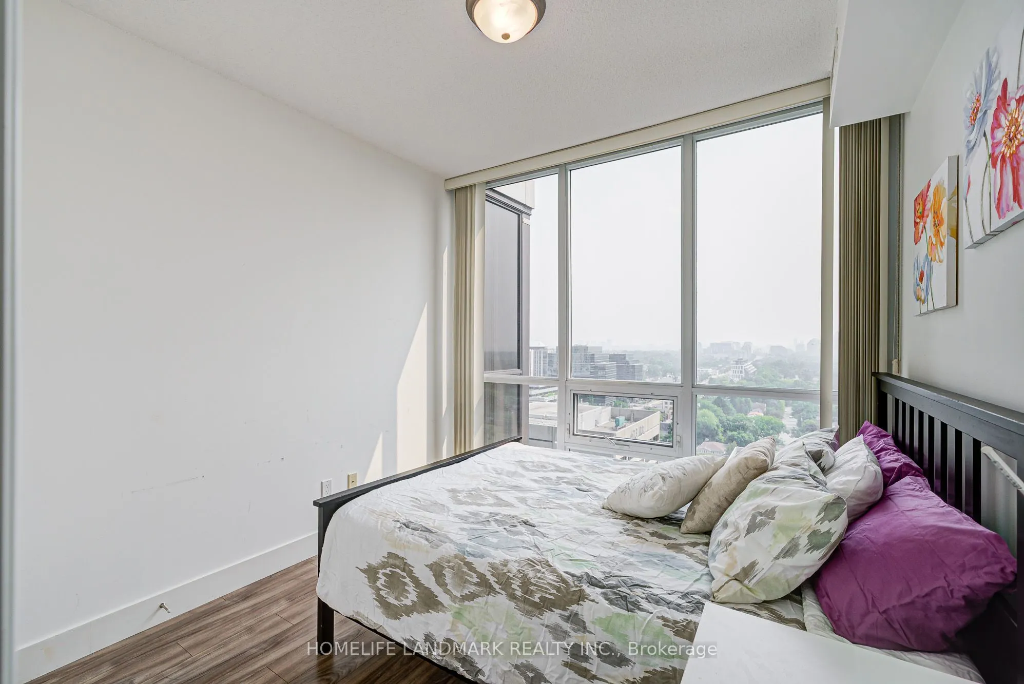 23 Sheppard Avenue E, #2004