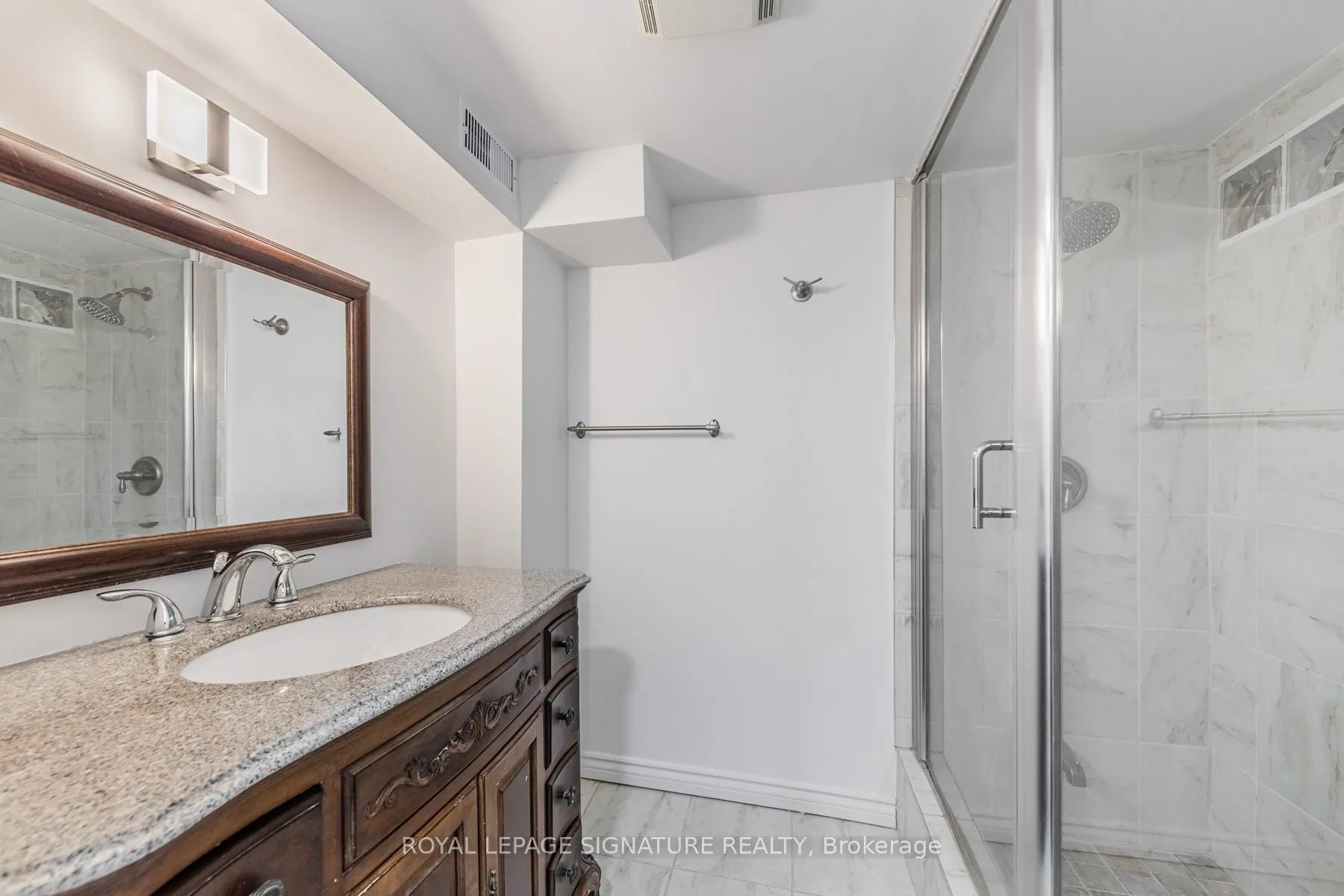 150 Davisville Avenue, #Lower