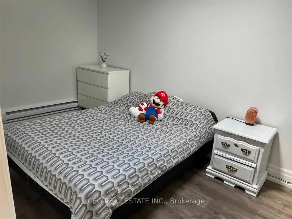 3901 Bathurst Street E, #Second and Third floor