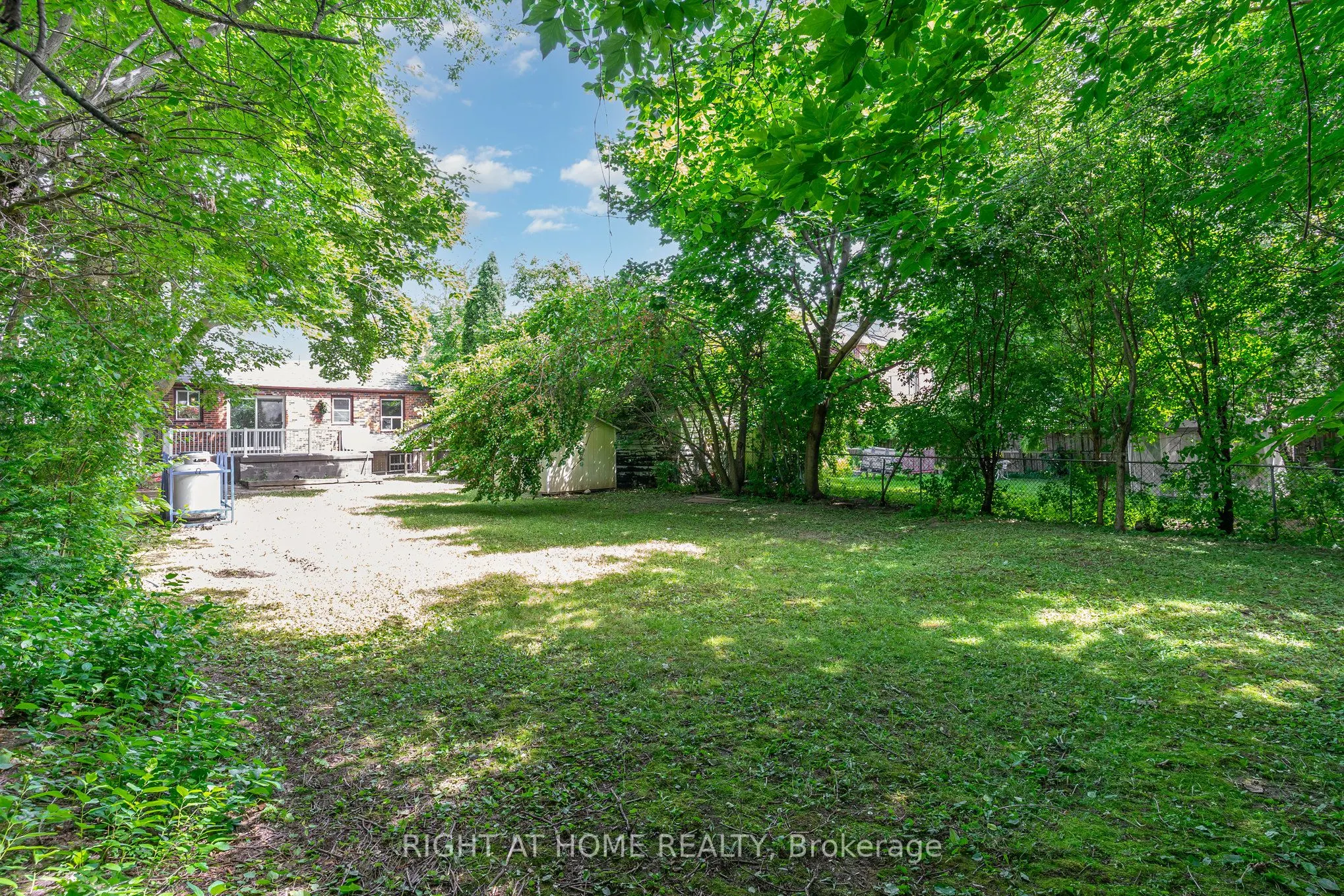 45 Yorkview Drive S