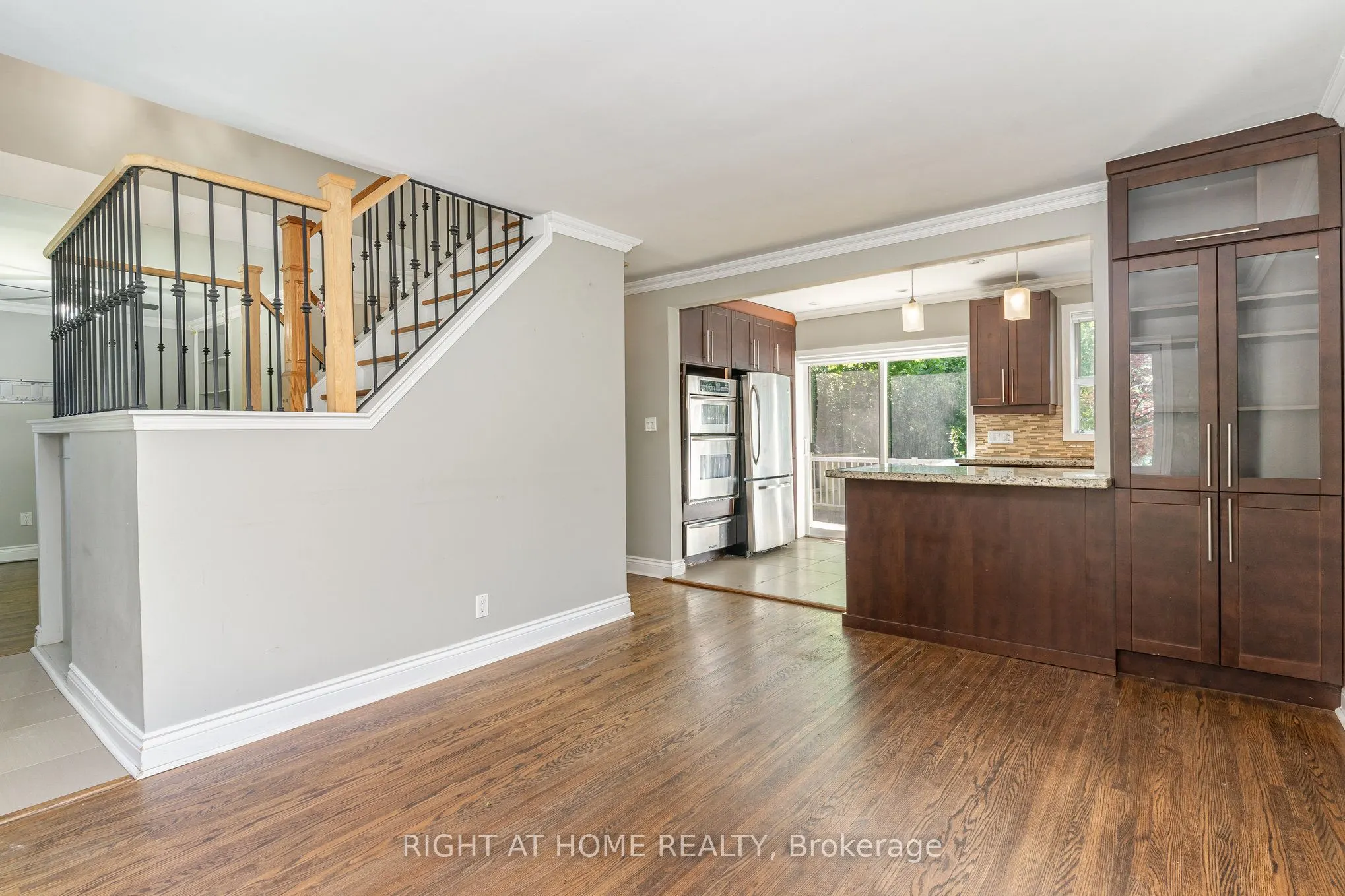 45 Yorkview Drive S