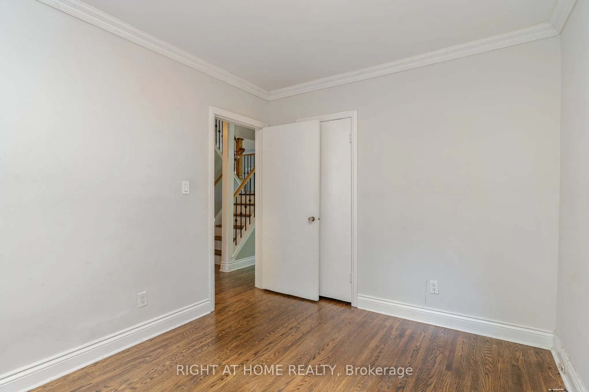 45 Yorkview Drive S