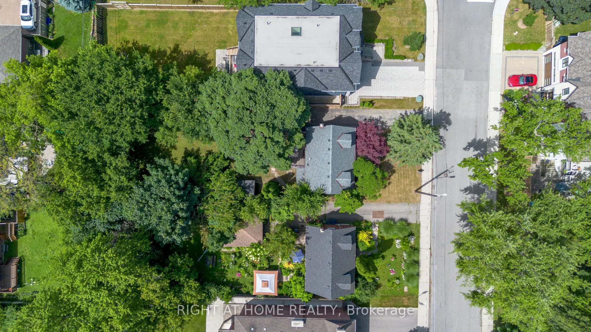 45 Yorkview Drive S