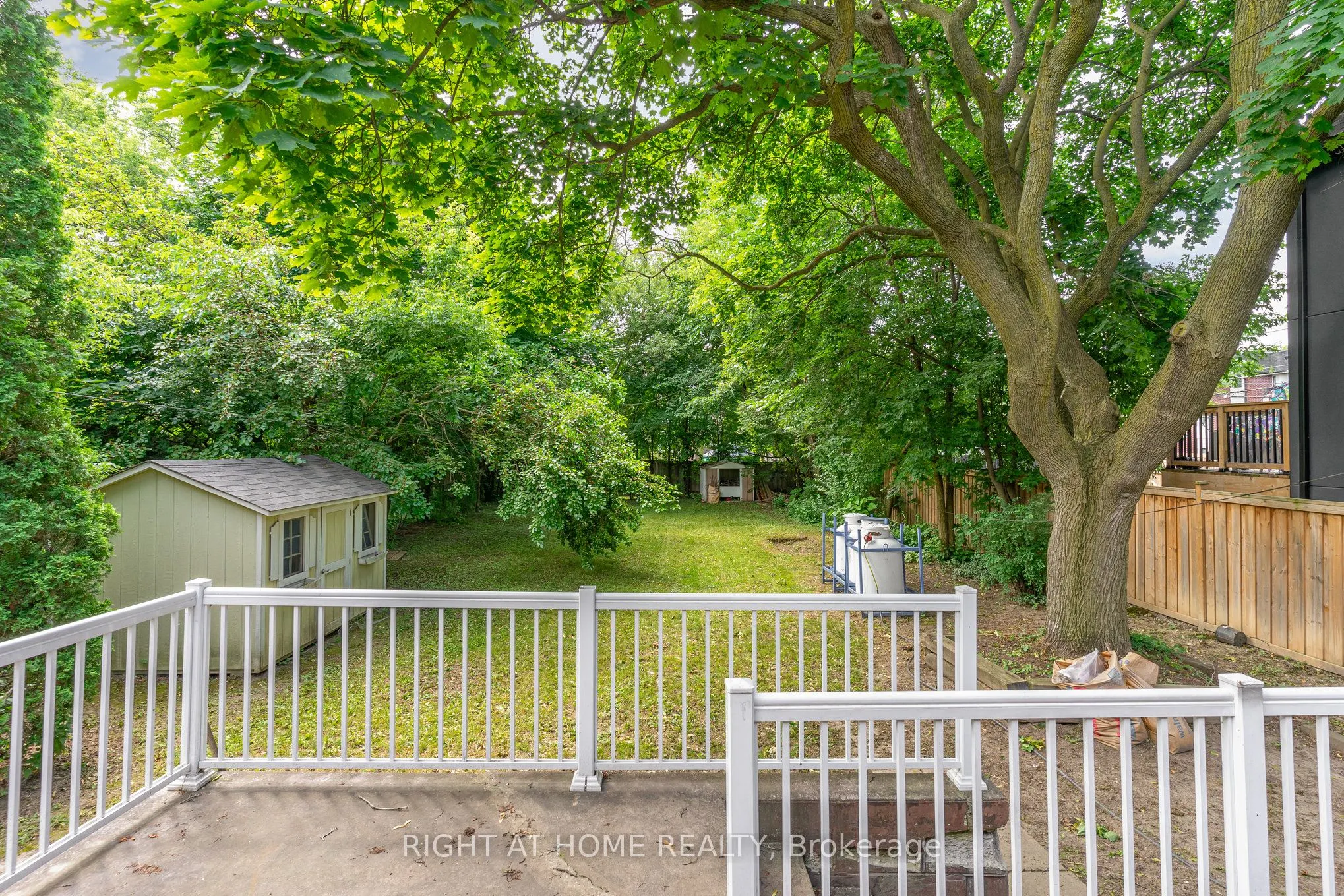 45 Yorkview Drive S