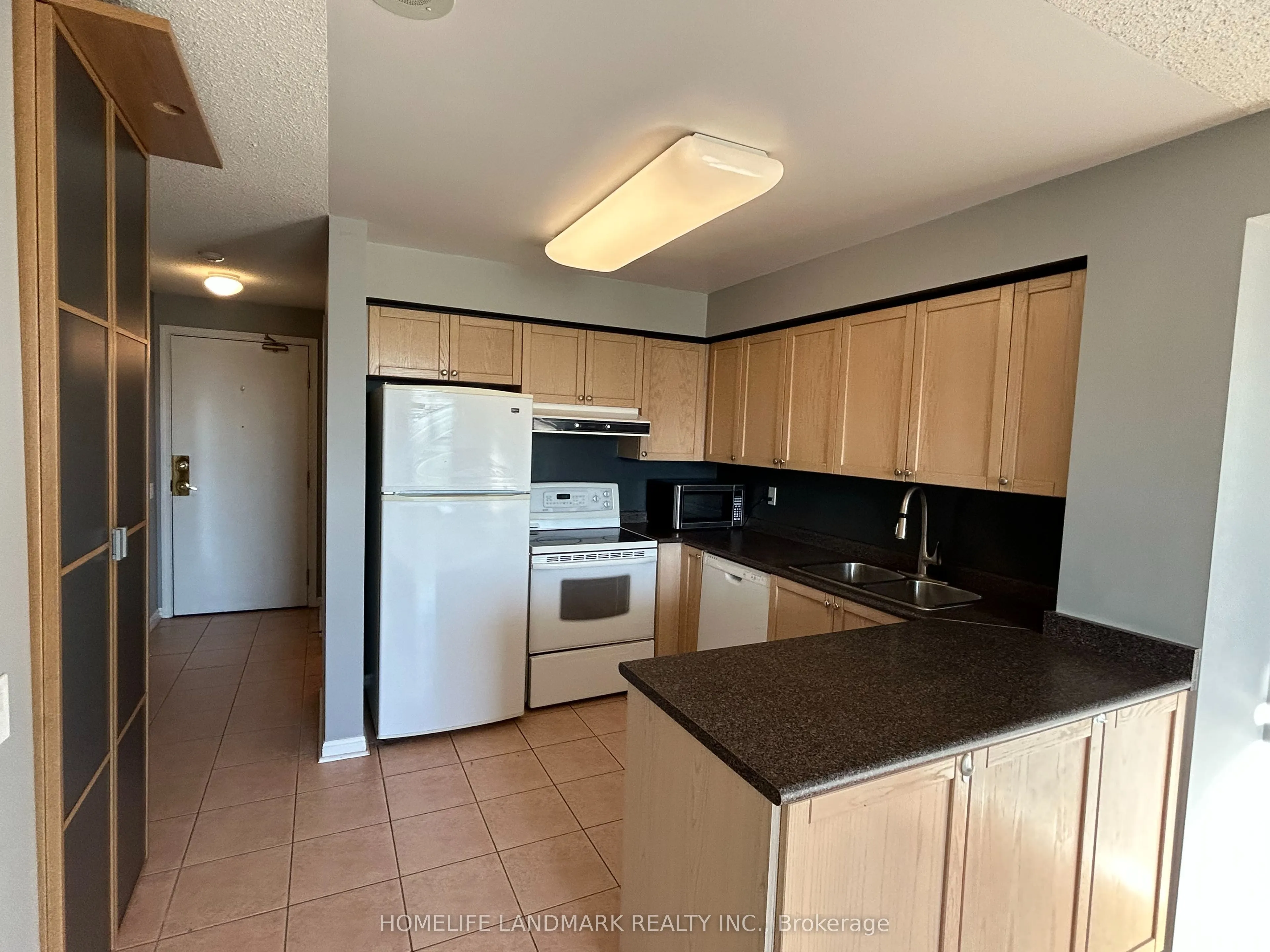 650 Lawrence Avenue W, #314