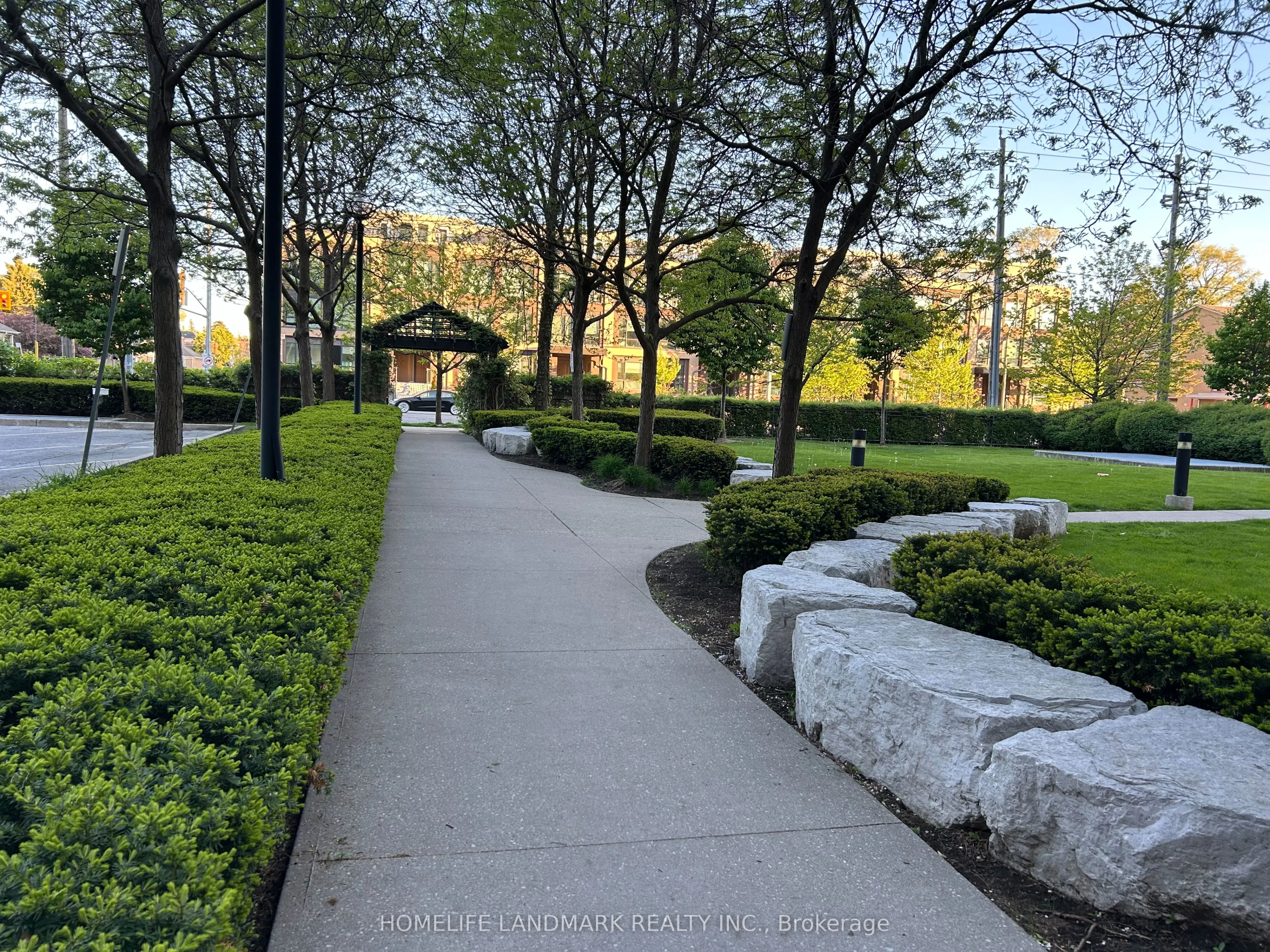 650 Lawrence Avenue W, #314