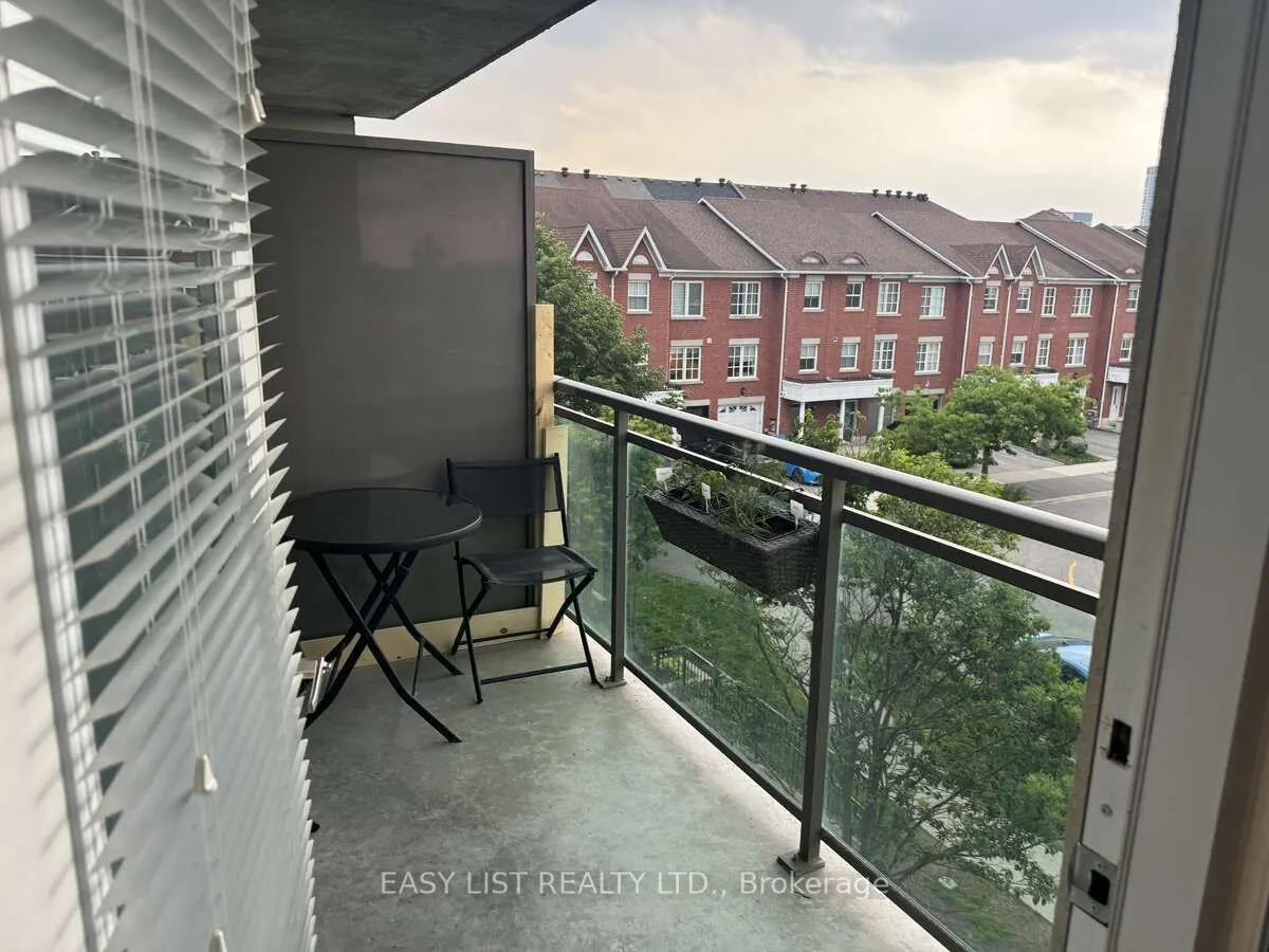 120 Dallimore Circle, #326