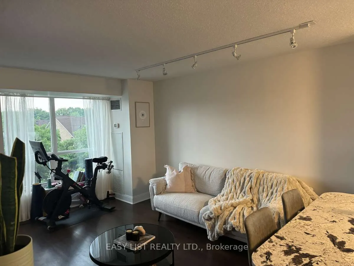 120 Dallimore Circle, #326