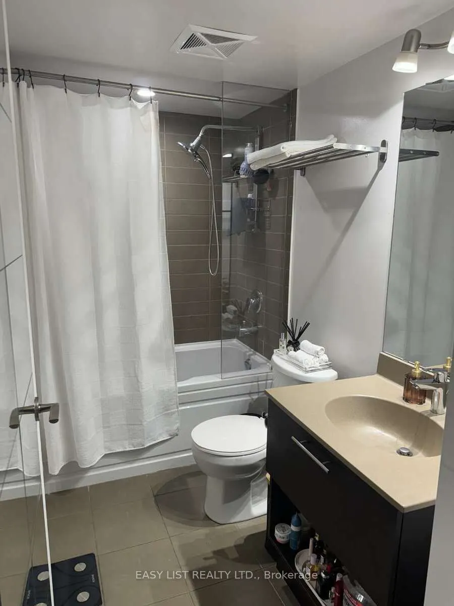 120 Dallimore Circle, #326