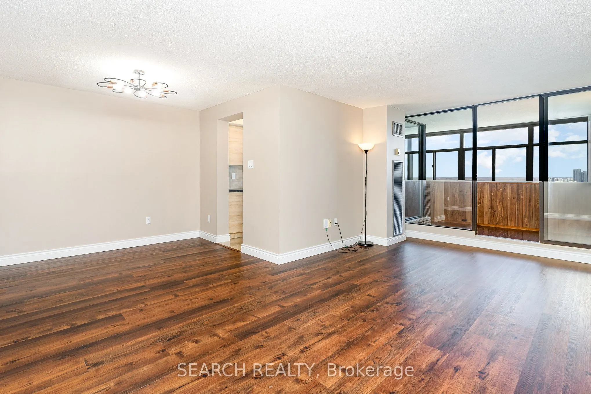 100 Antibes Drive, #2408