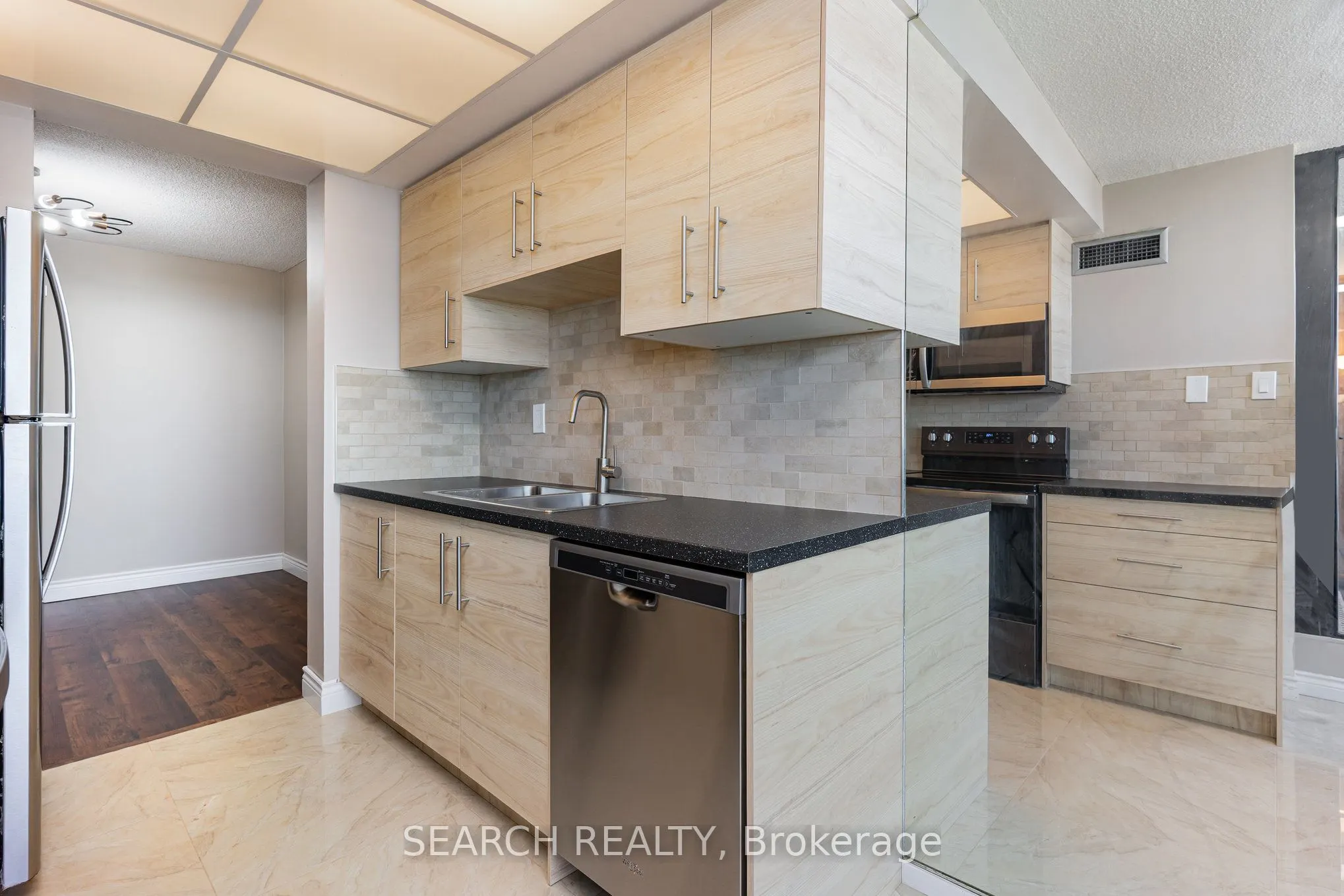 100 Antibes Drive, #2408
