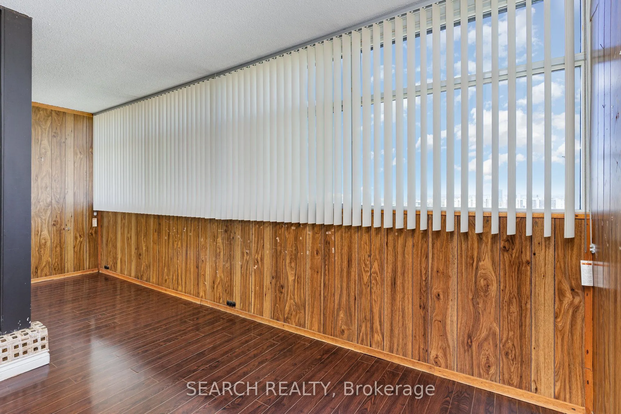 100 Antibes Drive, #2408