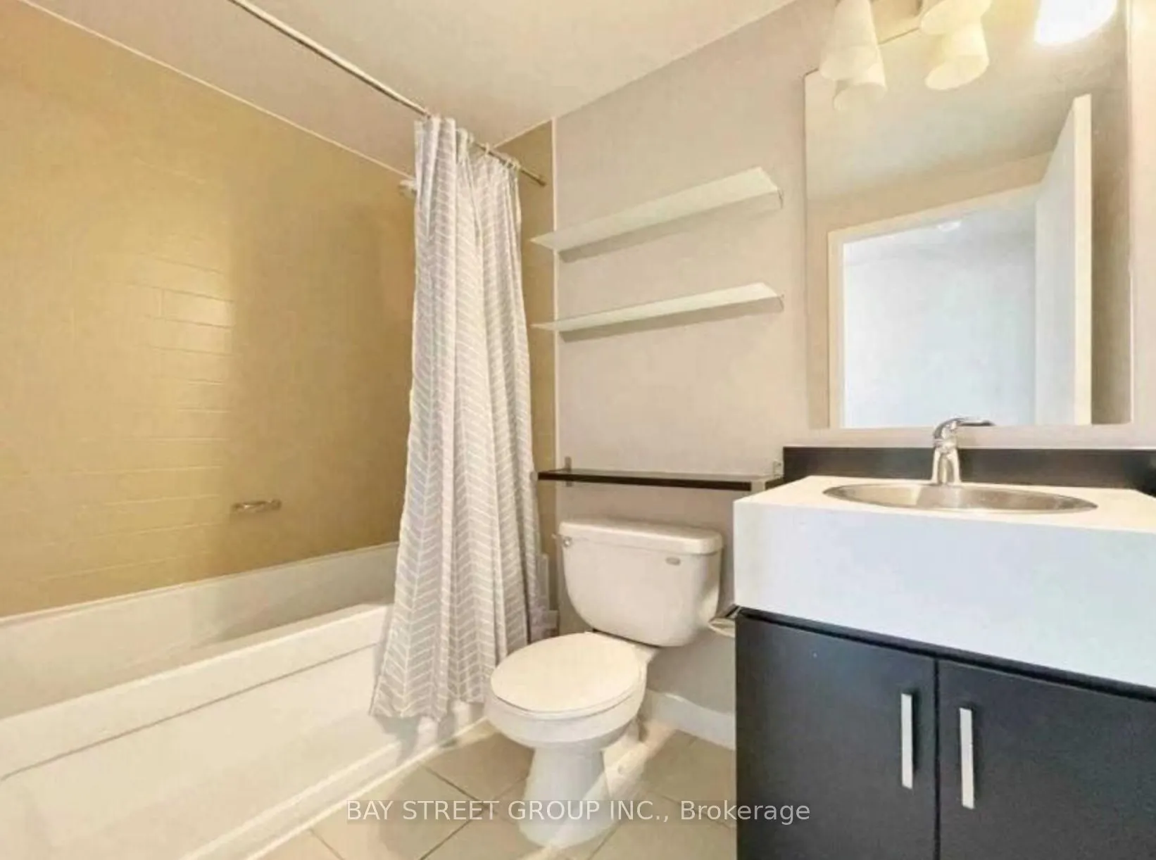 3 Navy Wharf Court, #1108