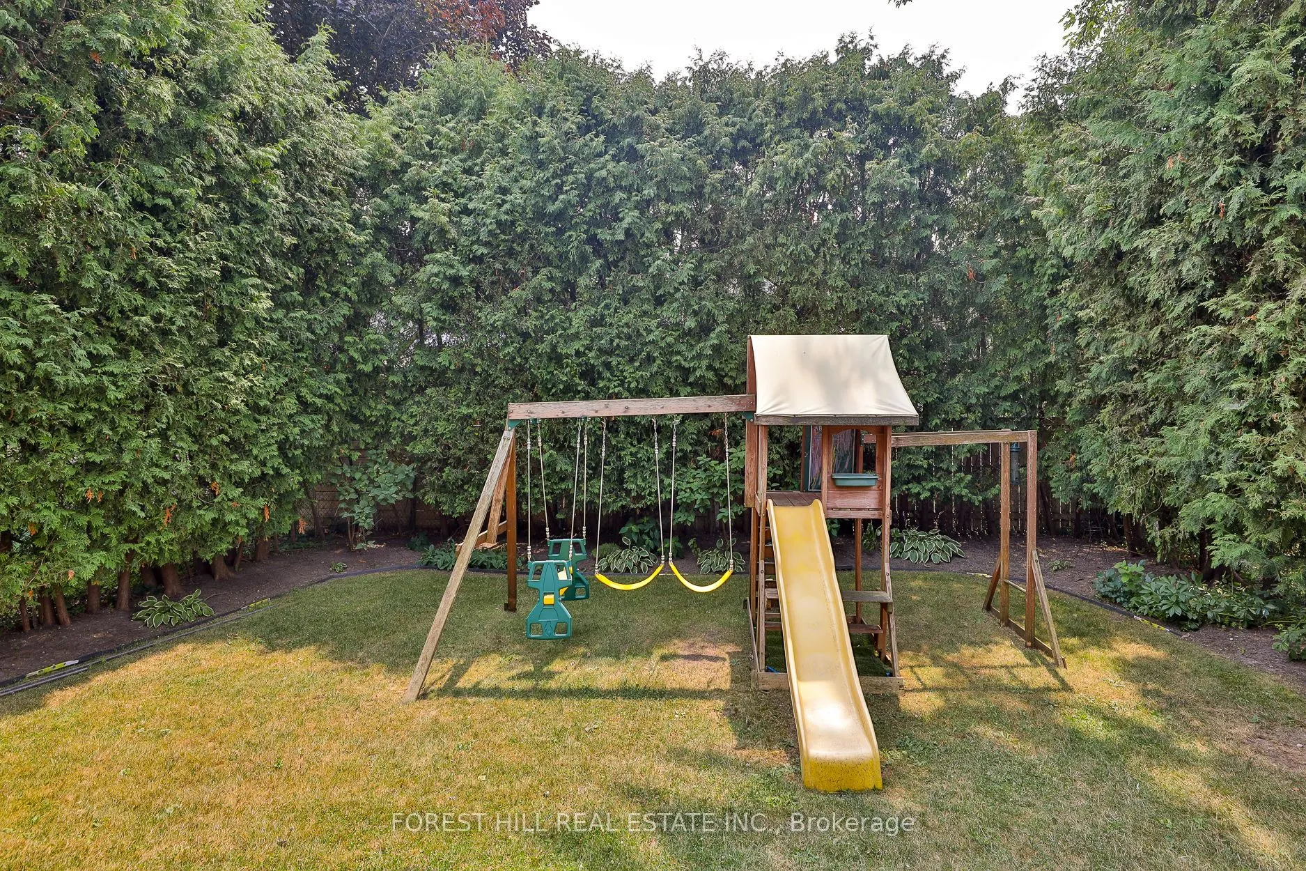 303 Joicey Boulevard