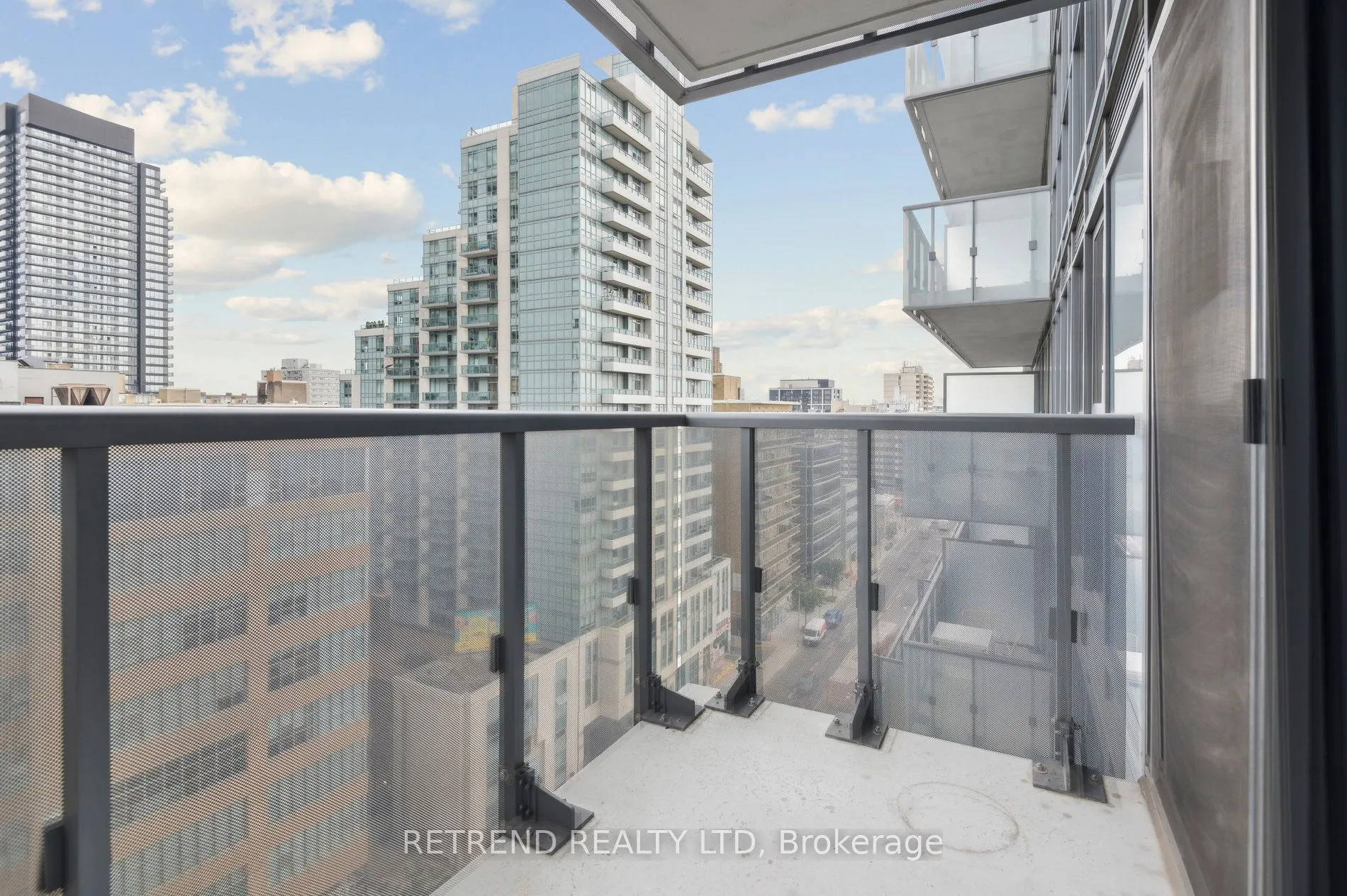 125 Redpath Avenue, #1004