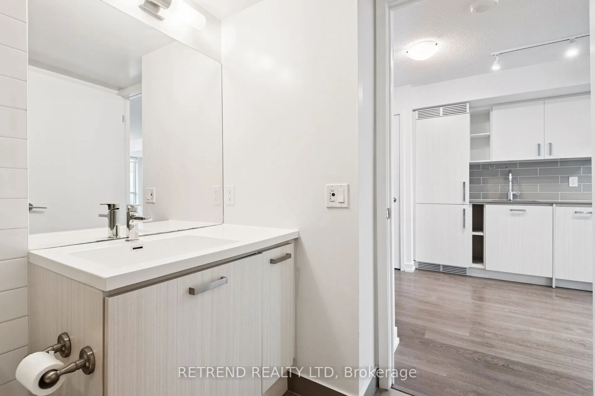 125 Redpath Avenue, #1004