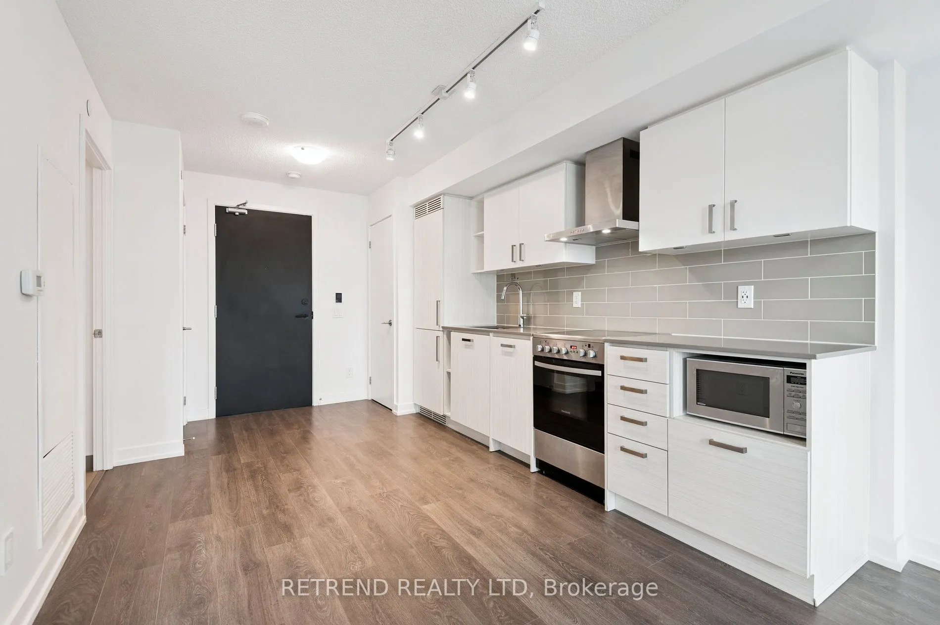 125 Redpath Avenue, #1004